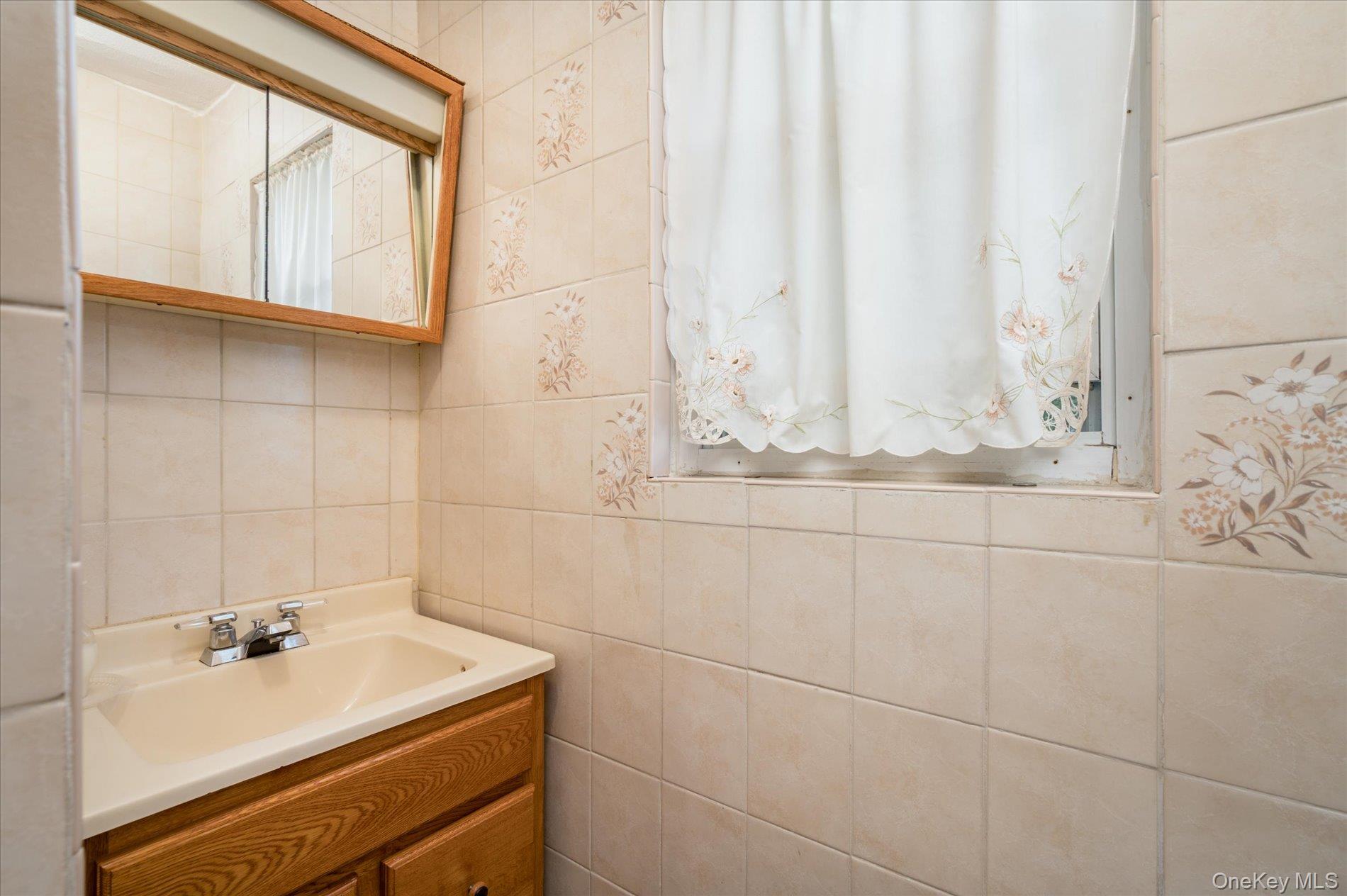 29-05 160 Street, Flushing, NY 11358