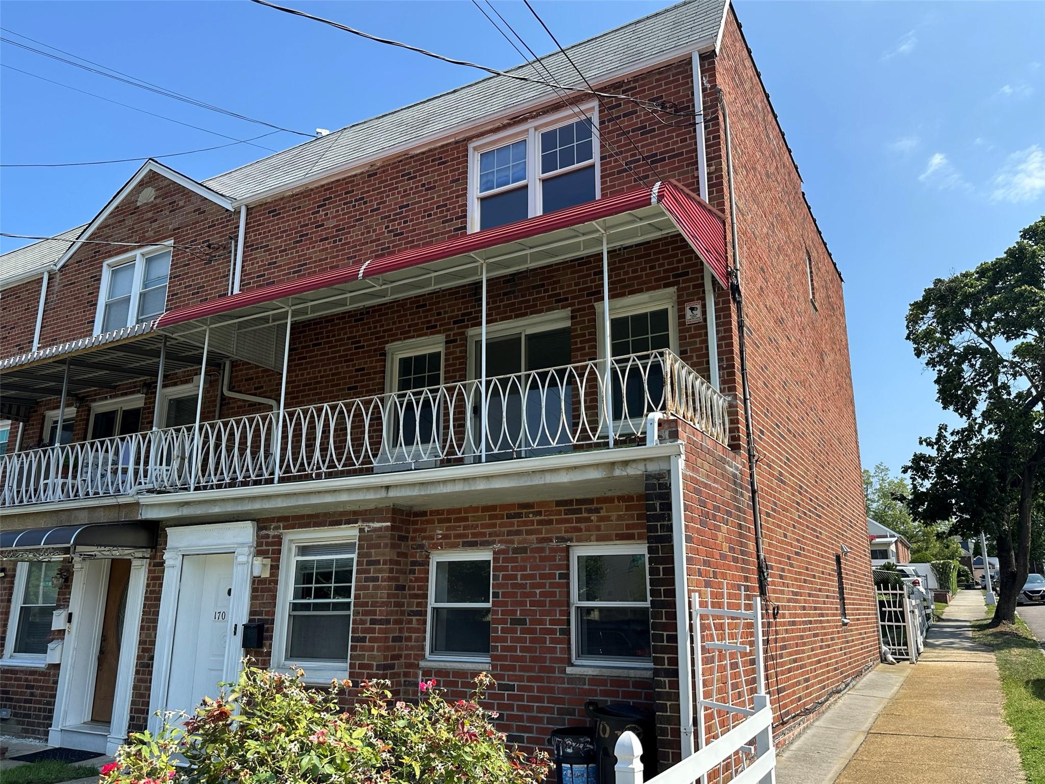 17021 Lithonia Avenue, Flushing, NY 11365