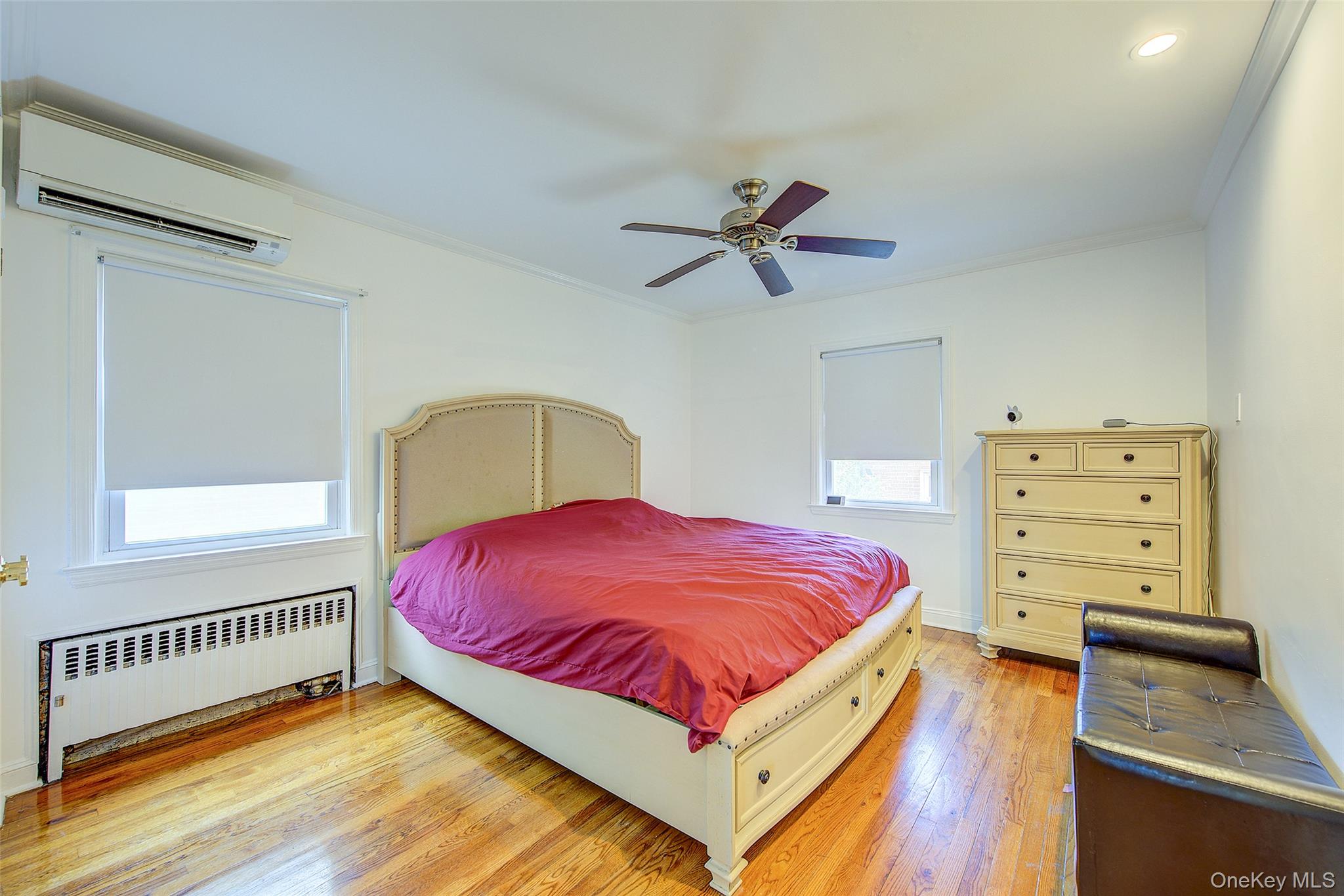 515 S 10th Street, New Hyde Park, NY 11040