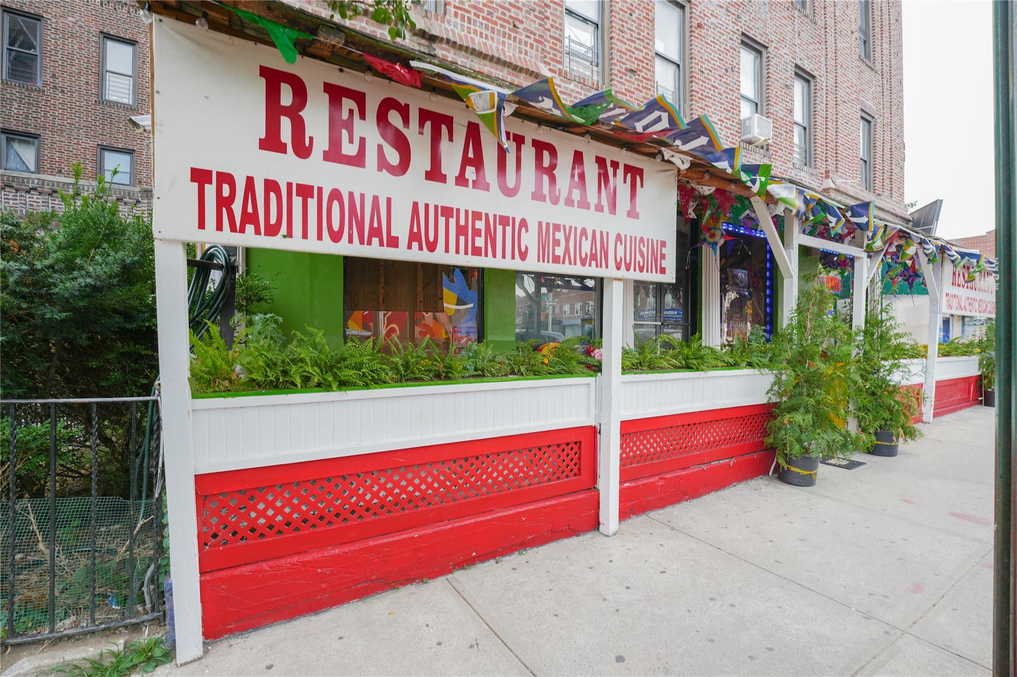 83-28 Northern Boulevard, Jackson Heights, NY 11372