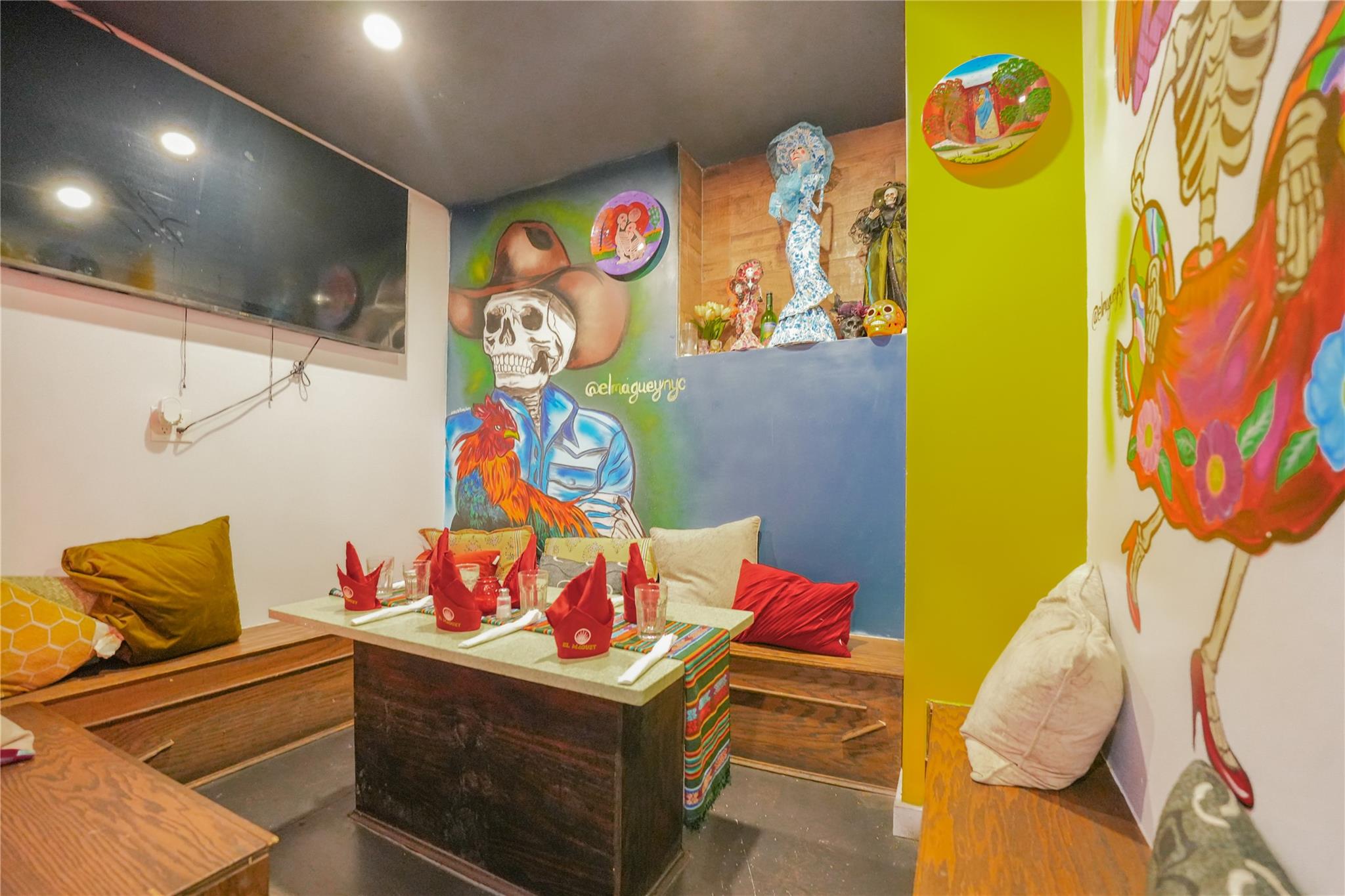 83-28 Northern Boulevard, Jackson Heights, NY 11372