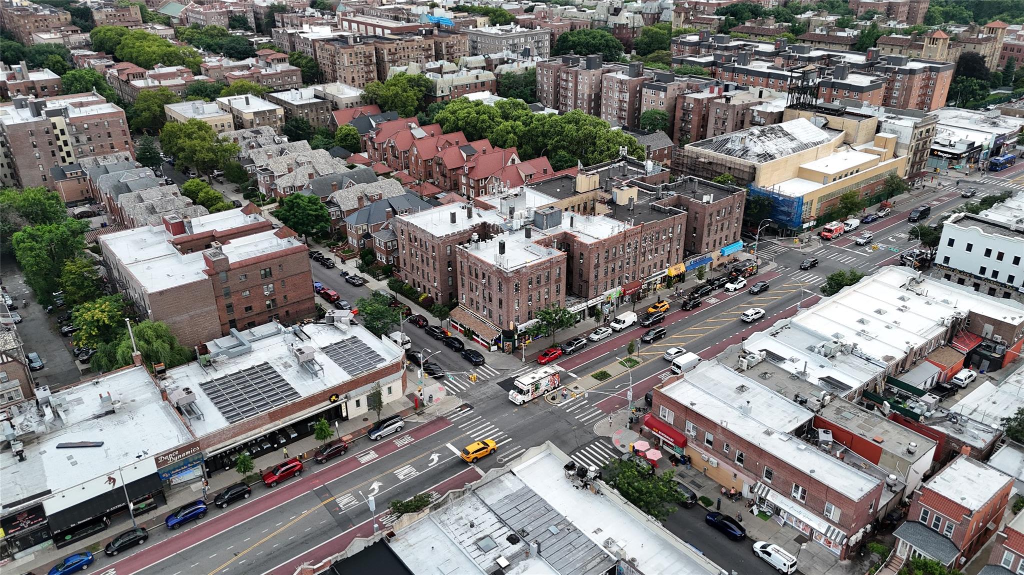 83-28 Northern Boulevard, Jackson Heights, NY 11372