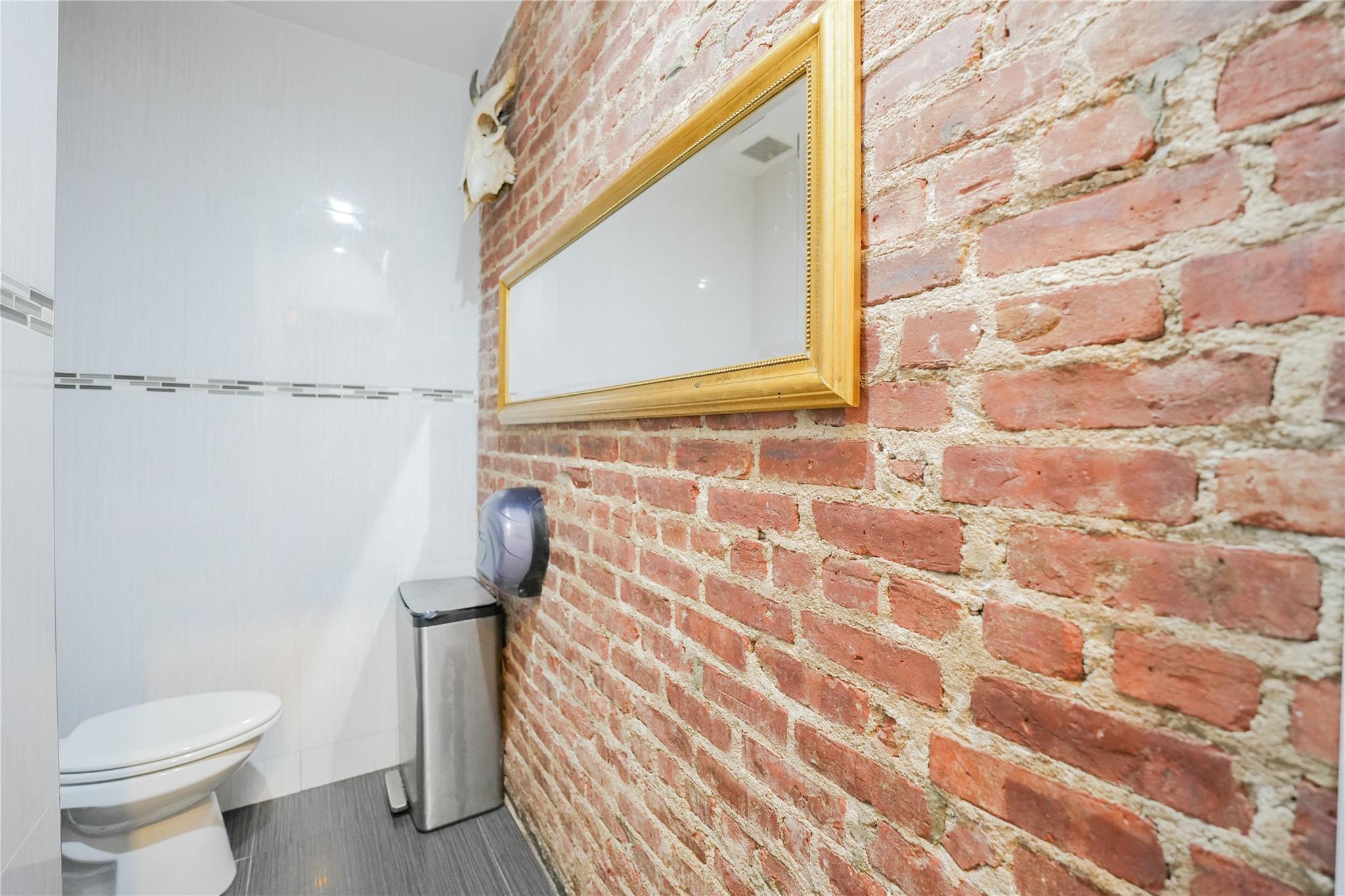 83-28 Northern Boulevard, Jackson Heights, NY 11372