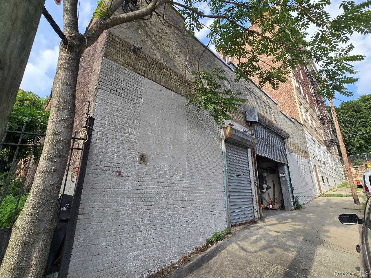 11 Celli Place, Yonkers, NY 10701