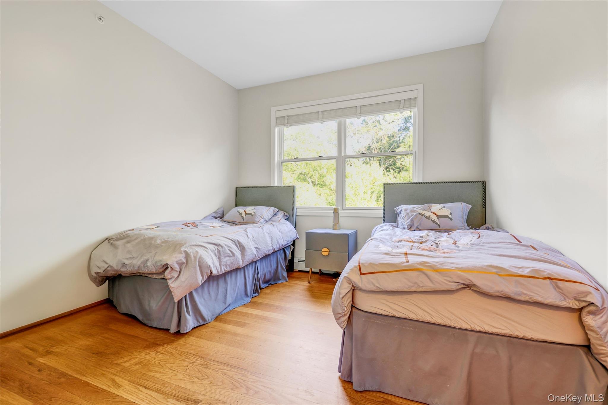 5 Rose Garden Way # 302, Monsey, NY 10952