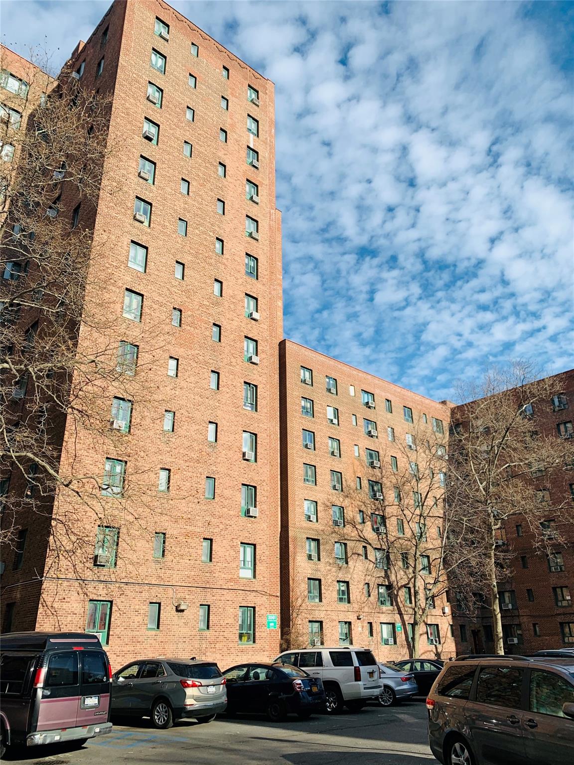 89 Metropolitan Oval # 7B, Bronx, NY 10462