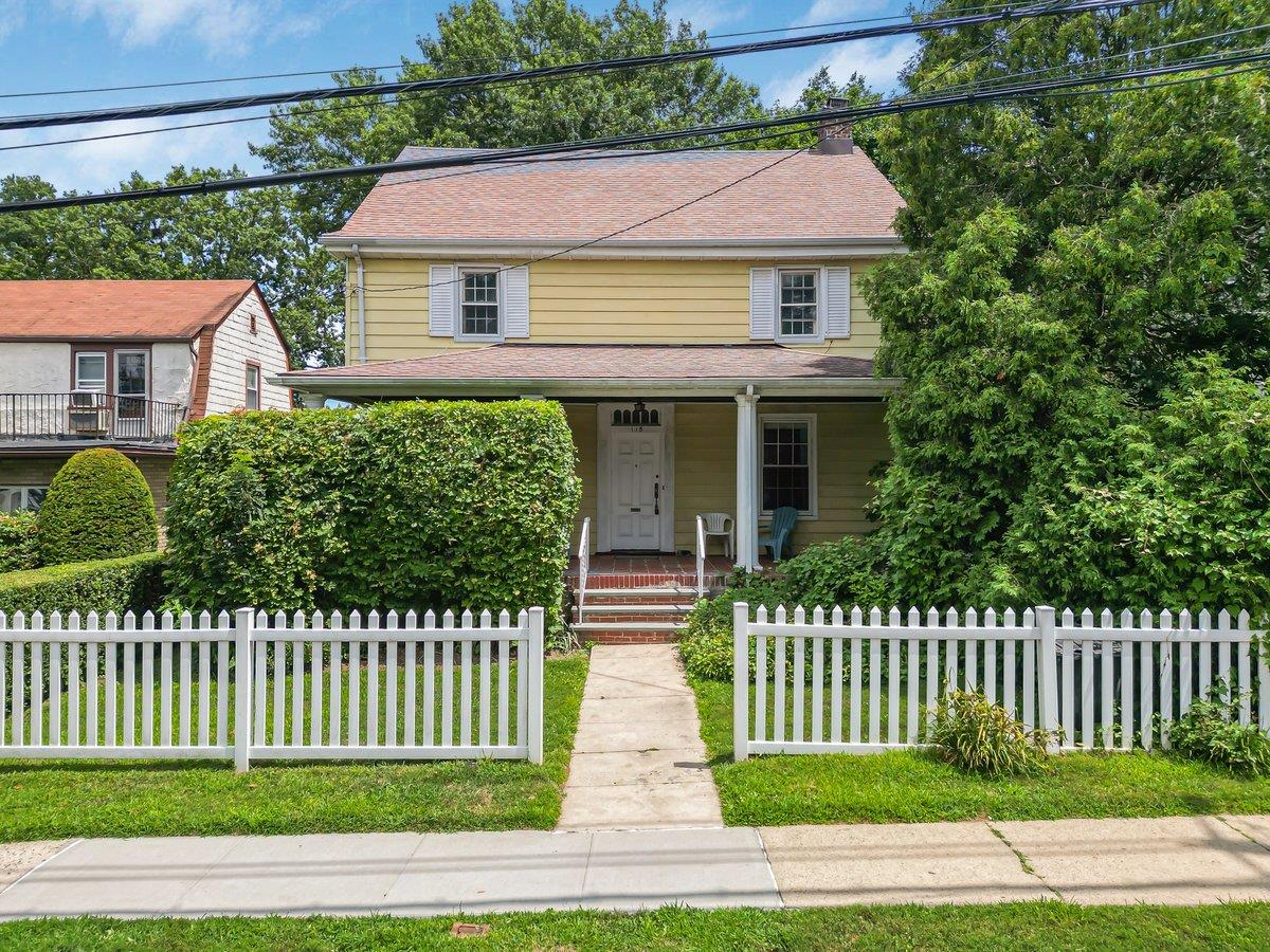 115 Mount Joy Place, New Rochelle, NY 10801
