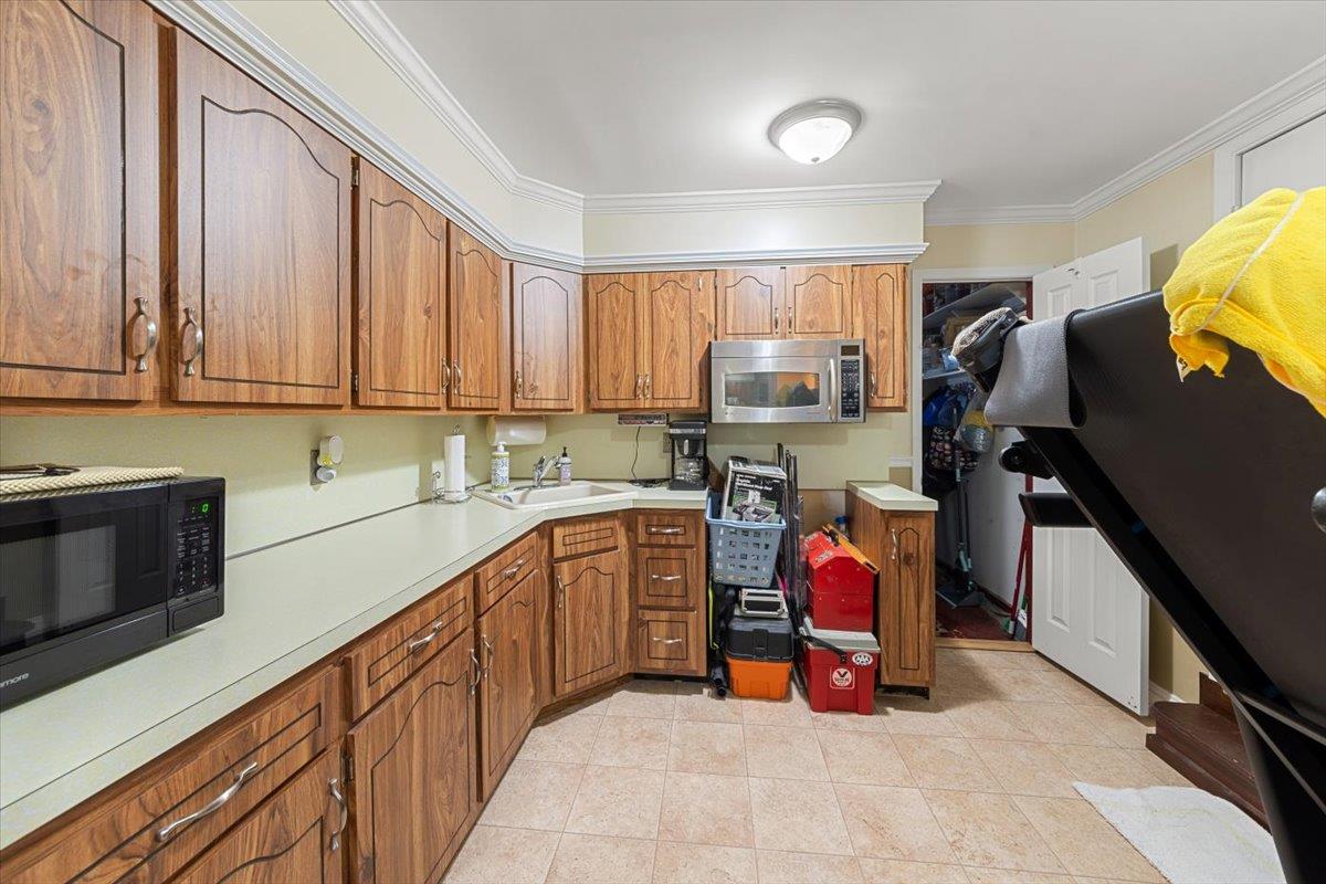 2 Greystone Terrace, Yonkers, NY 10701