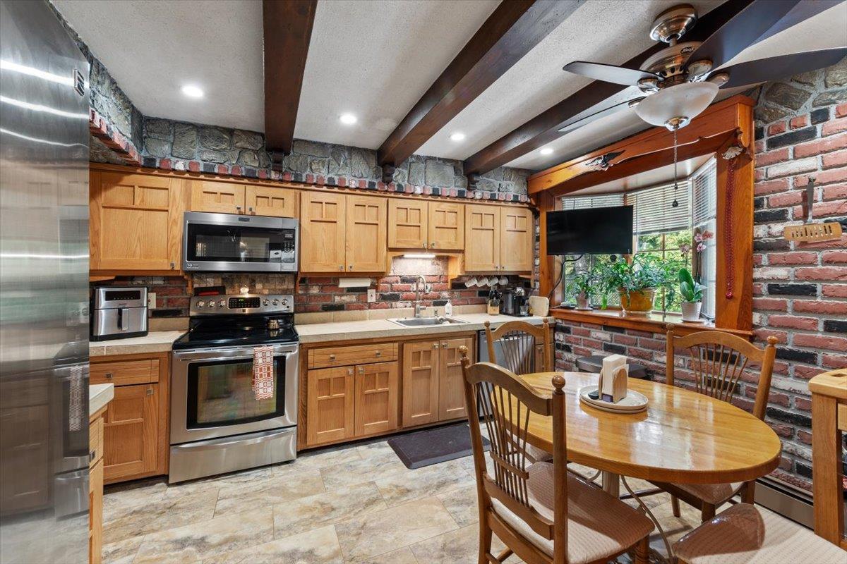 2 Greystone Terrace, Yonkers, NY 10701