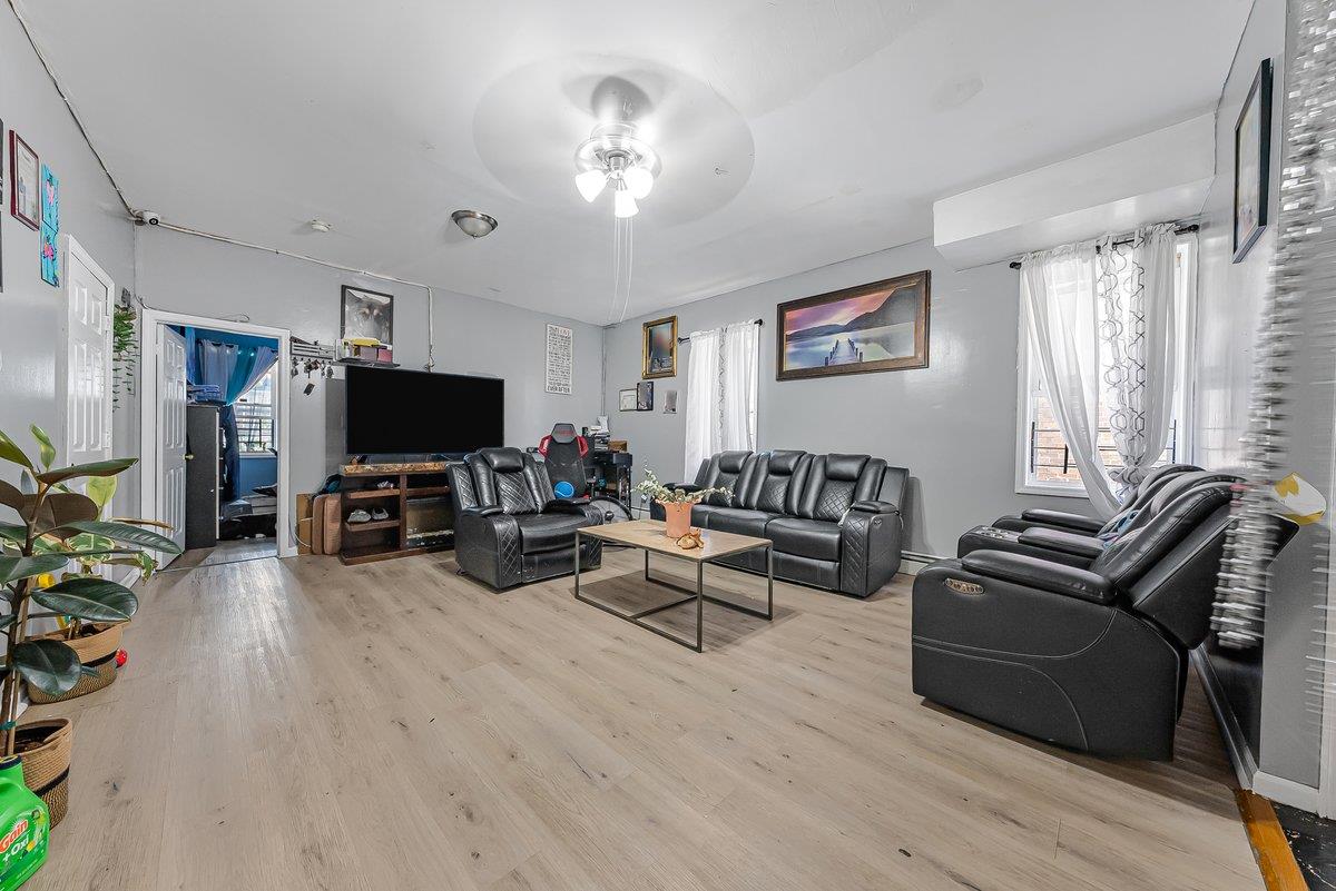 10631 156th Street, Jamaica, NY 11433