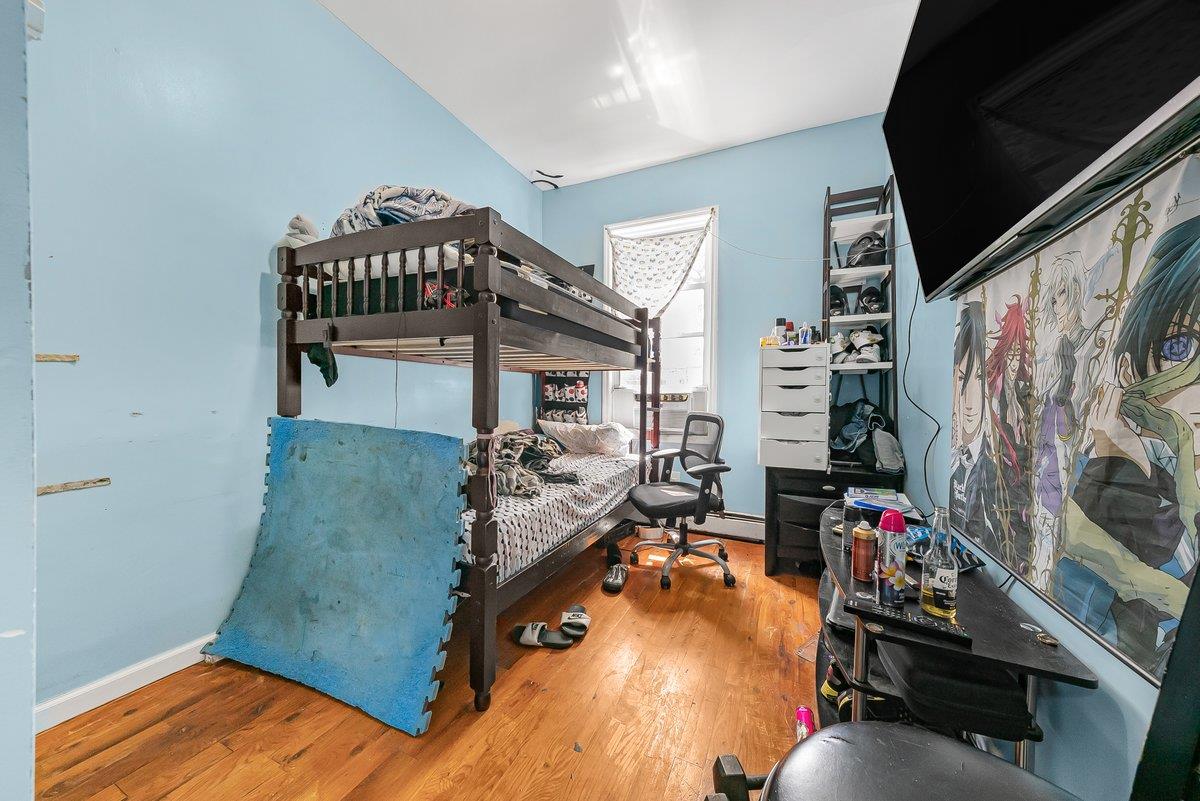 10631 156th Street, Jamaica, NY 11433