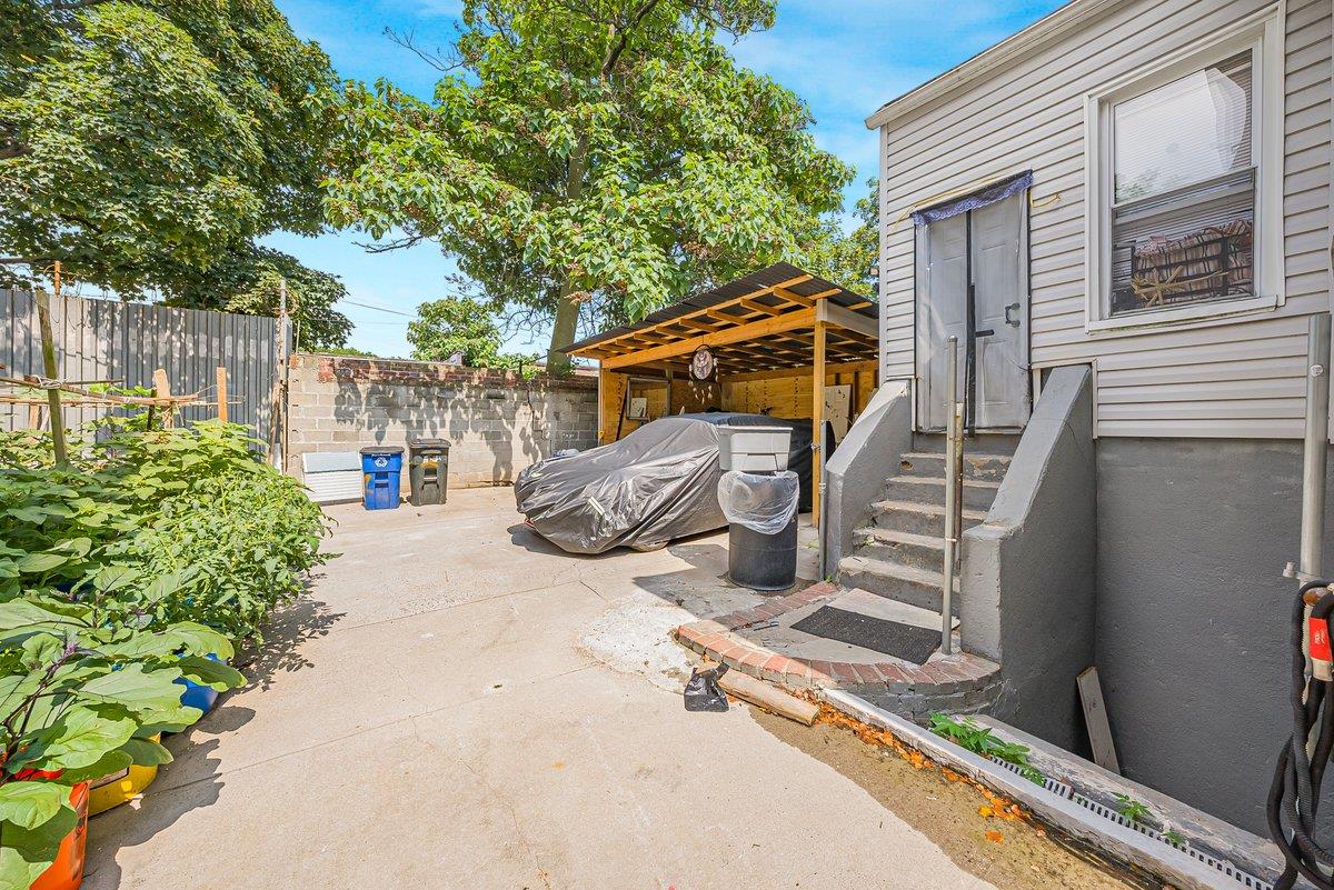 10631 156th Street, Jamaica, NY 11433