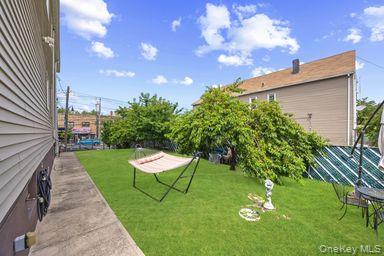 930 Morris Park Avenue, Bronx, NY 10462