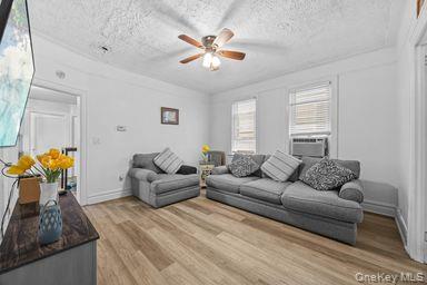 930 Morris Park Avenue, Bronx, NY 10462