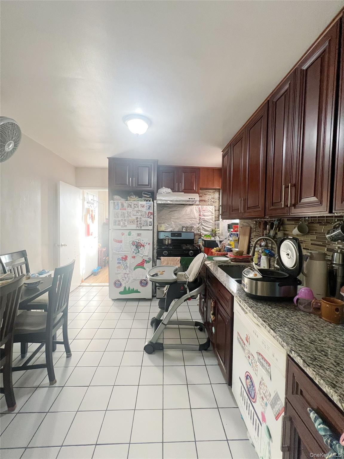 14105 Northern Boulevard # 4G, Flushing, NY 11354