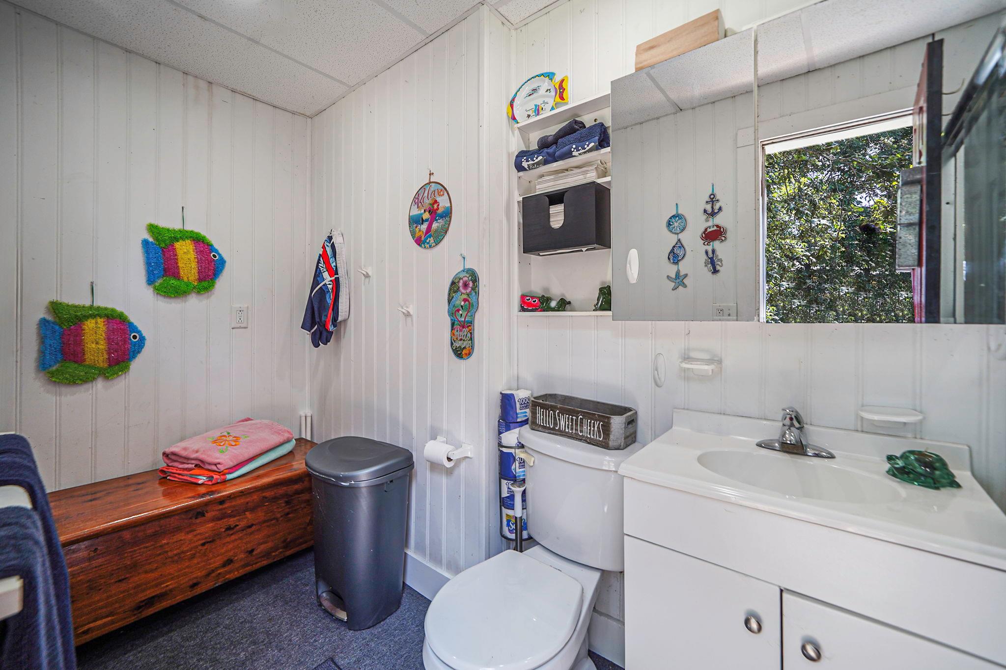 130 Parkside Avenue, Miller Place, NY 11764