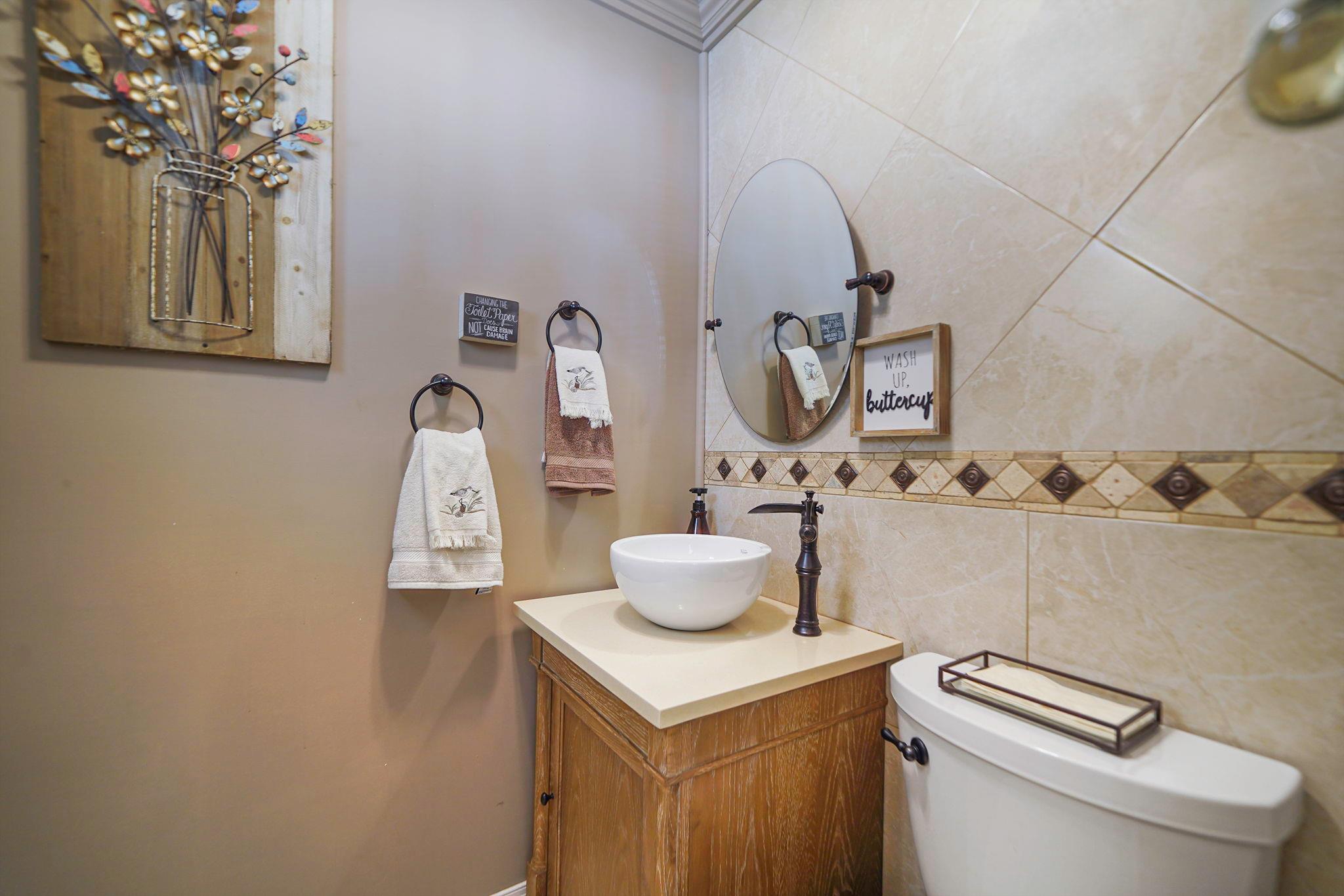 130 Parkside Avenue, Miller Place, NY 11764