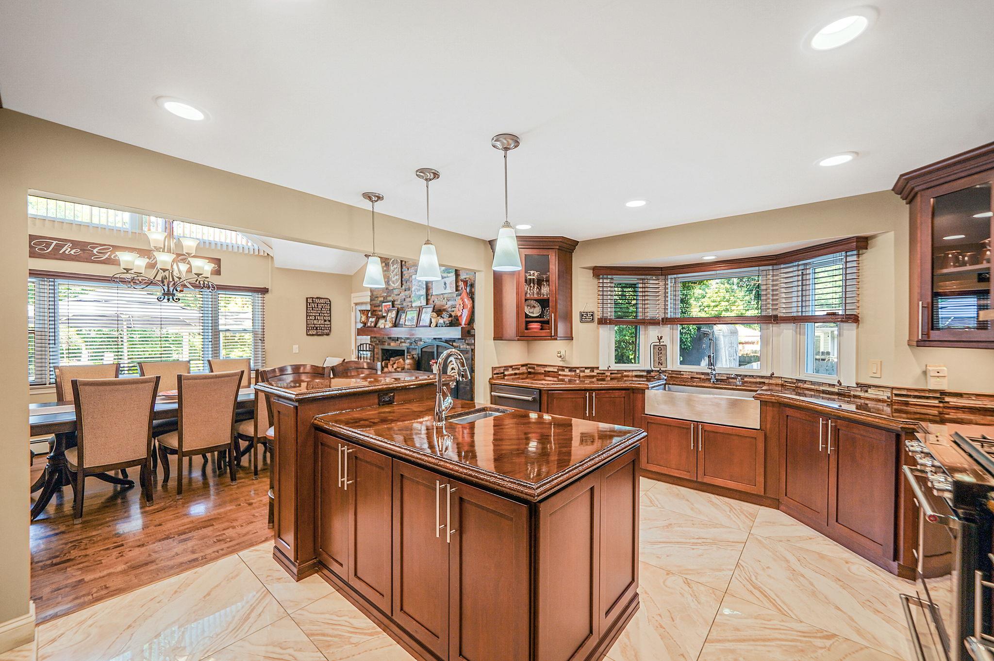 130 Parkside Avenue, Miller Place, NY 11764