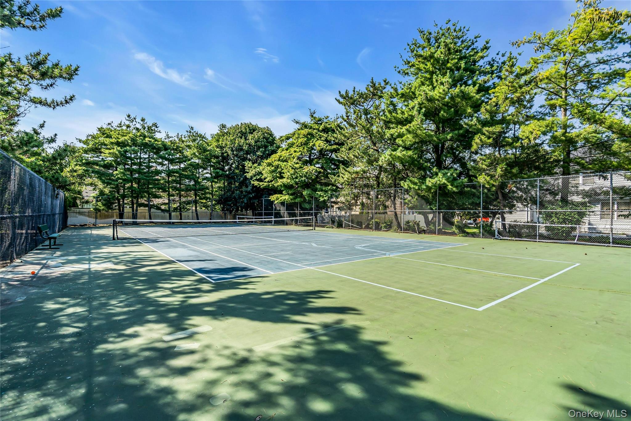 31 Daffodil Drive, Farmingdale, NY 11735