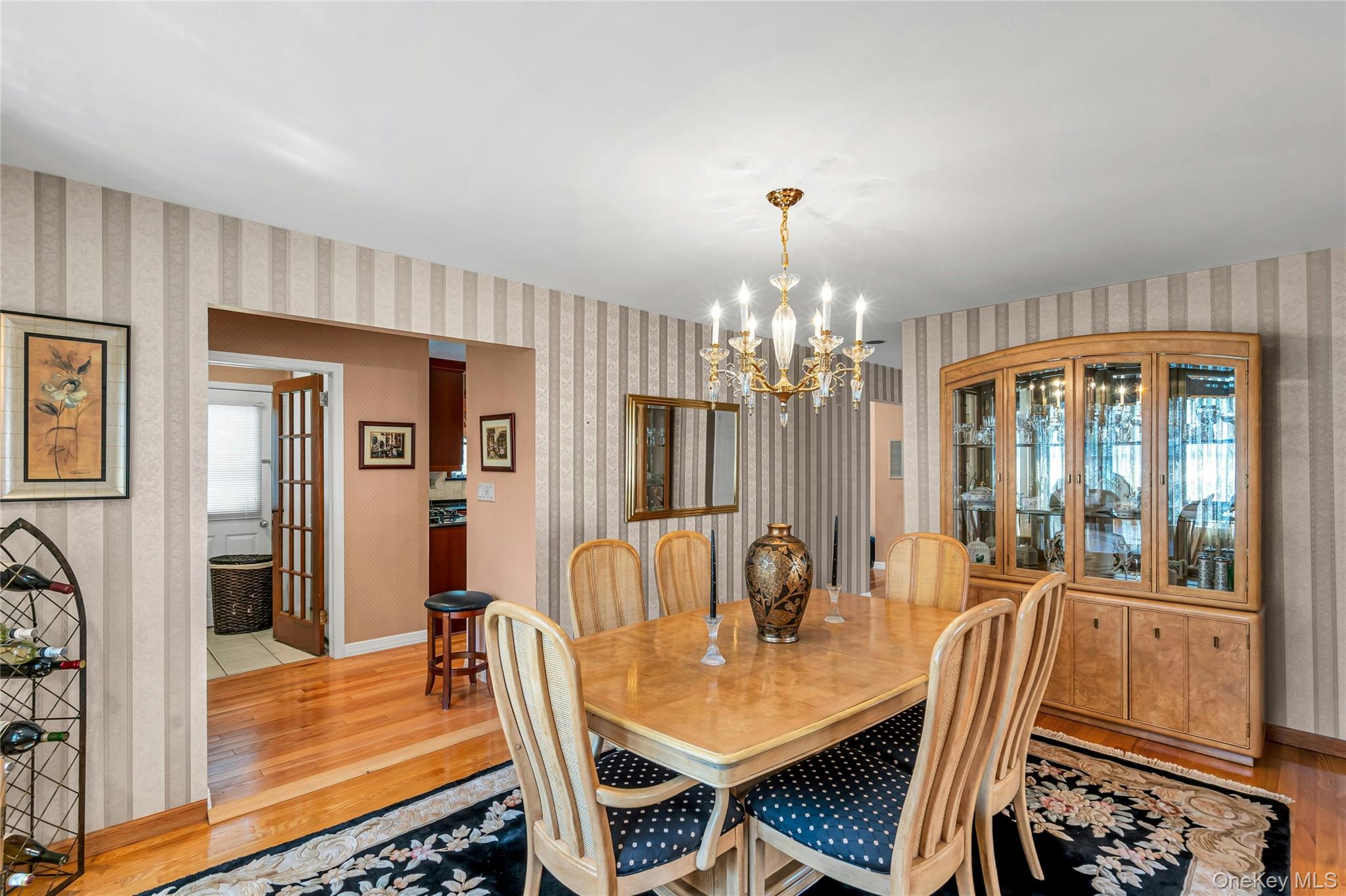 31 Daffodil Drive, Farmingdale, NY 11735