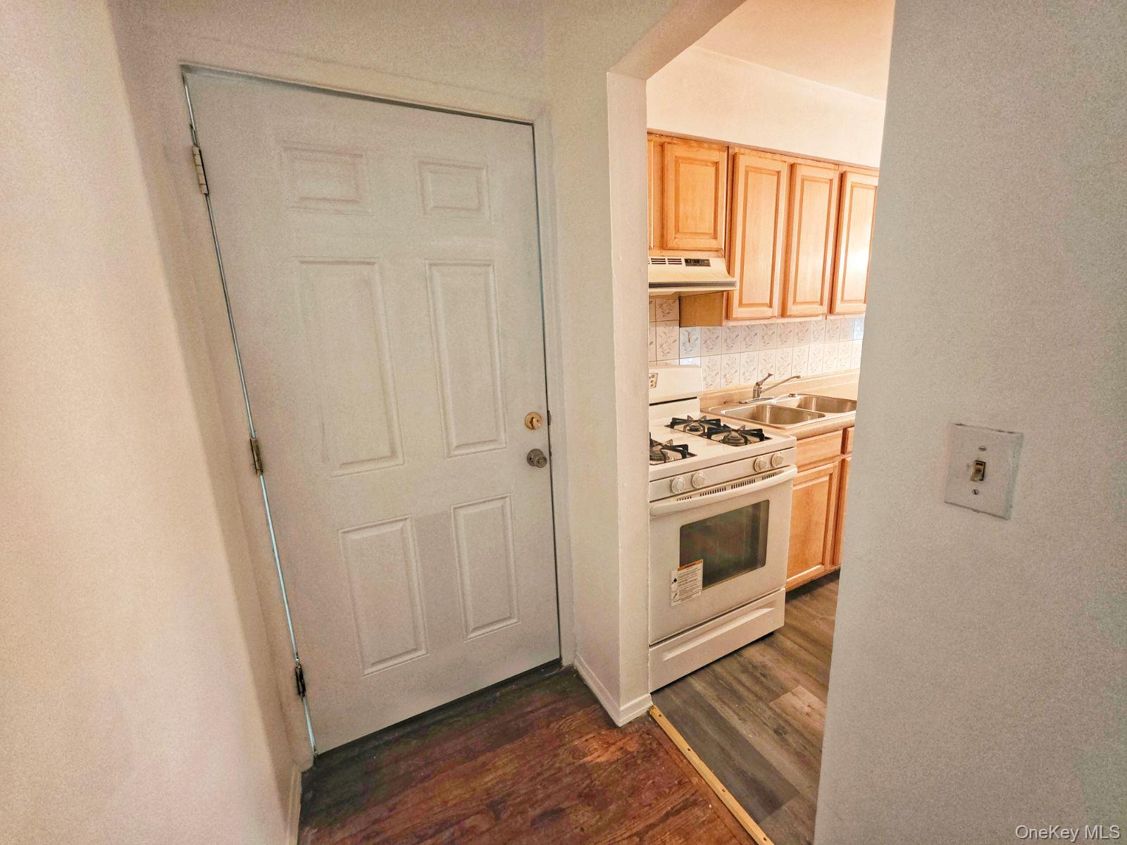 1 Colonial Road # 127, Beacon, NY 12508