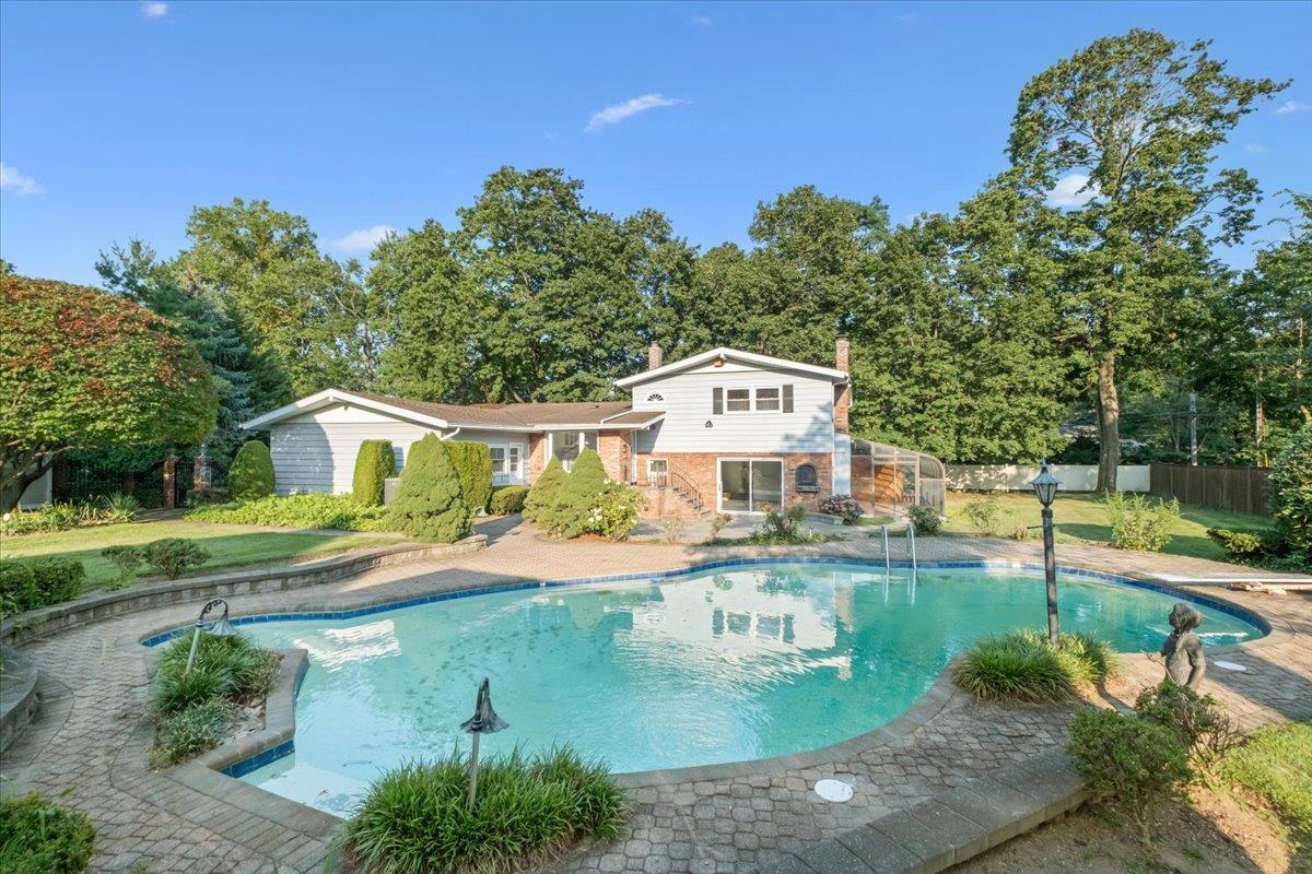 246 Fort Hill Road, Scarsdale, NY 10583