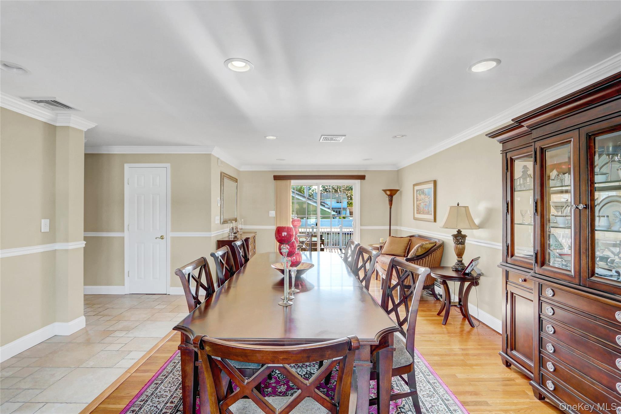 72 N Fordham Road, Hicksville, NY 11801