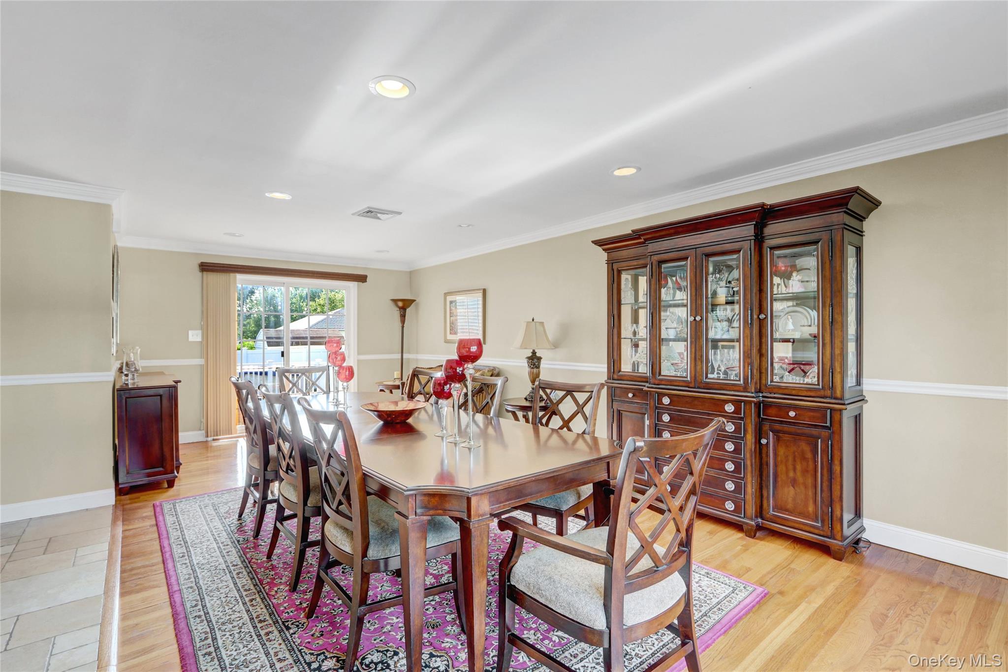 72 N Fordham Road, Hicksville, NY 11801