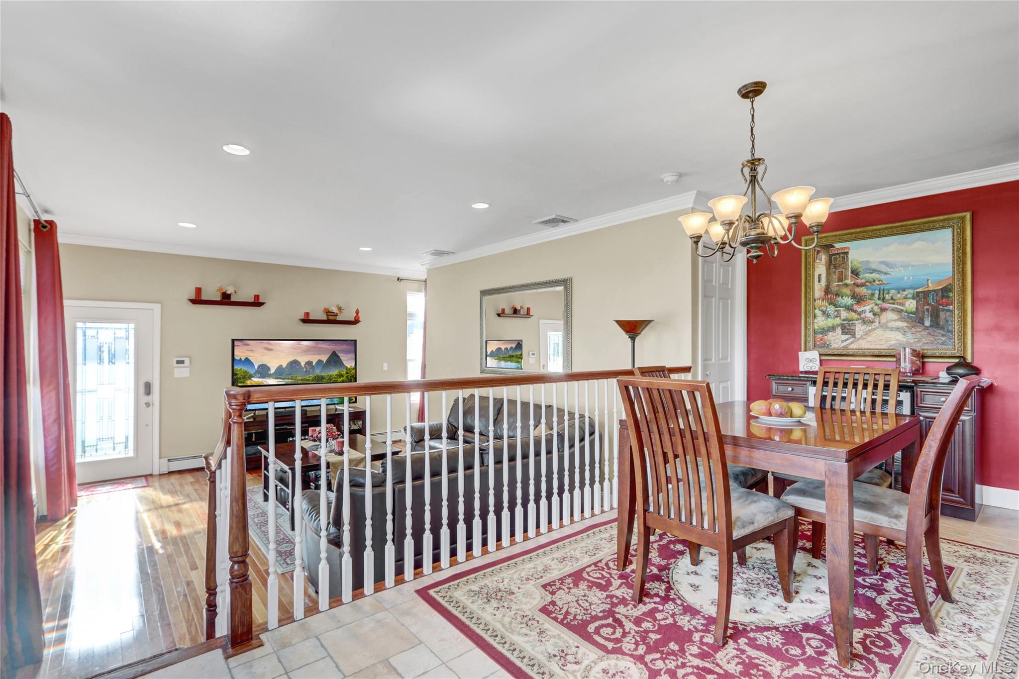 72 N Fordham Road, Hicksville, NY 11801