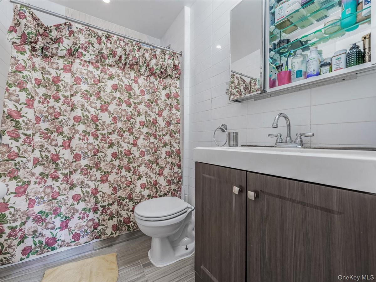 94-31 59 Avenue # 6C, Elmhurst, NY 11373