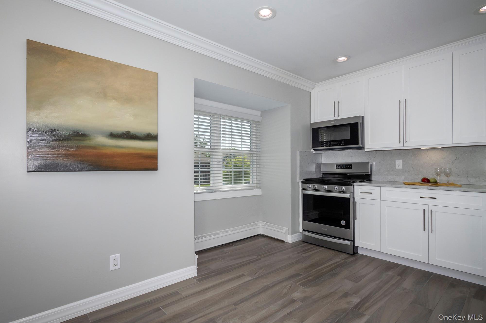 100 Terrace # T09-340, Bayport, NY 11705