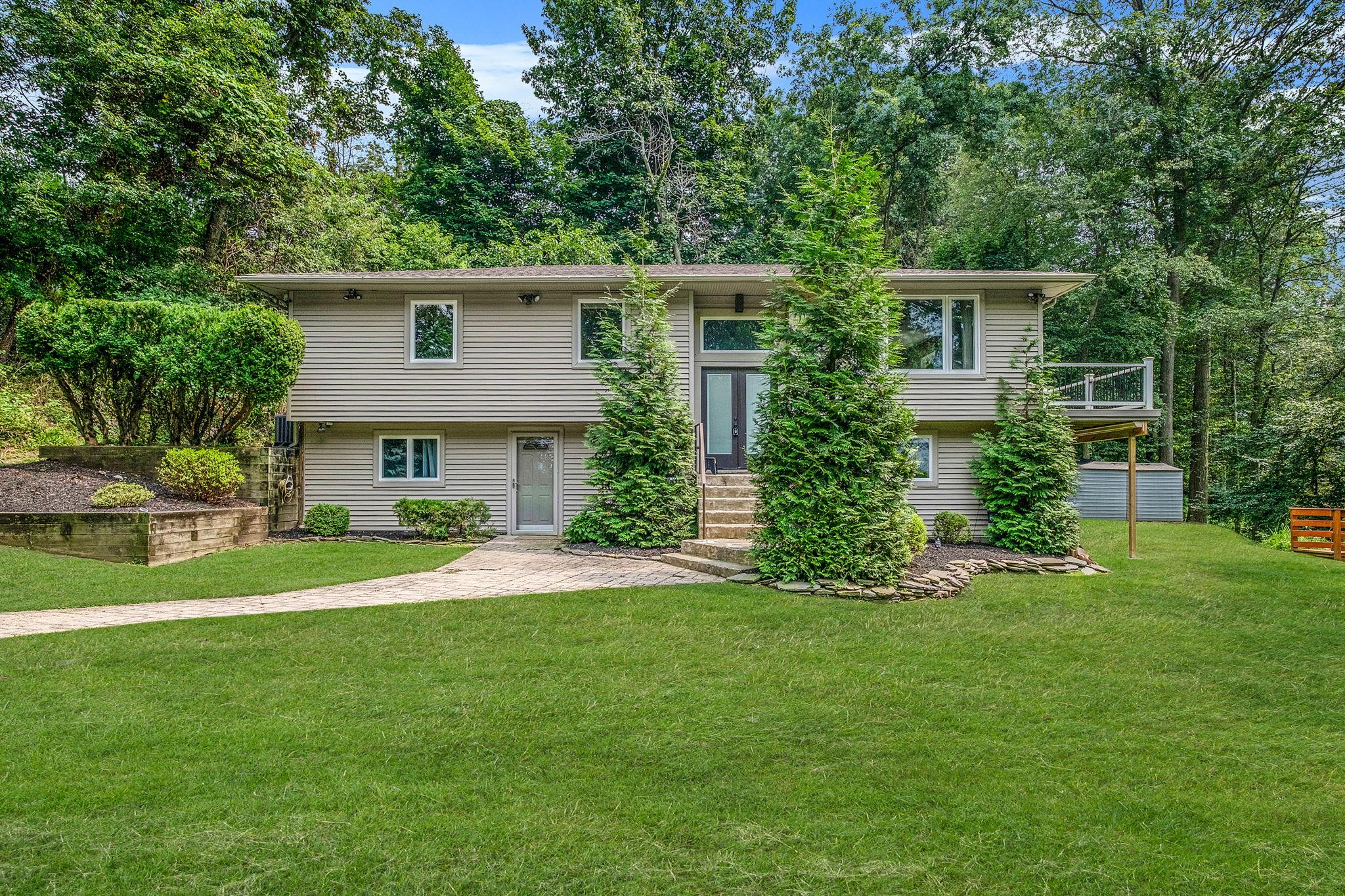 25 Blanchard Drive, Northport, NY 11768