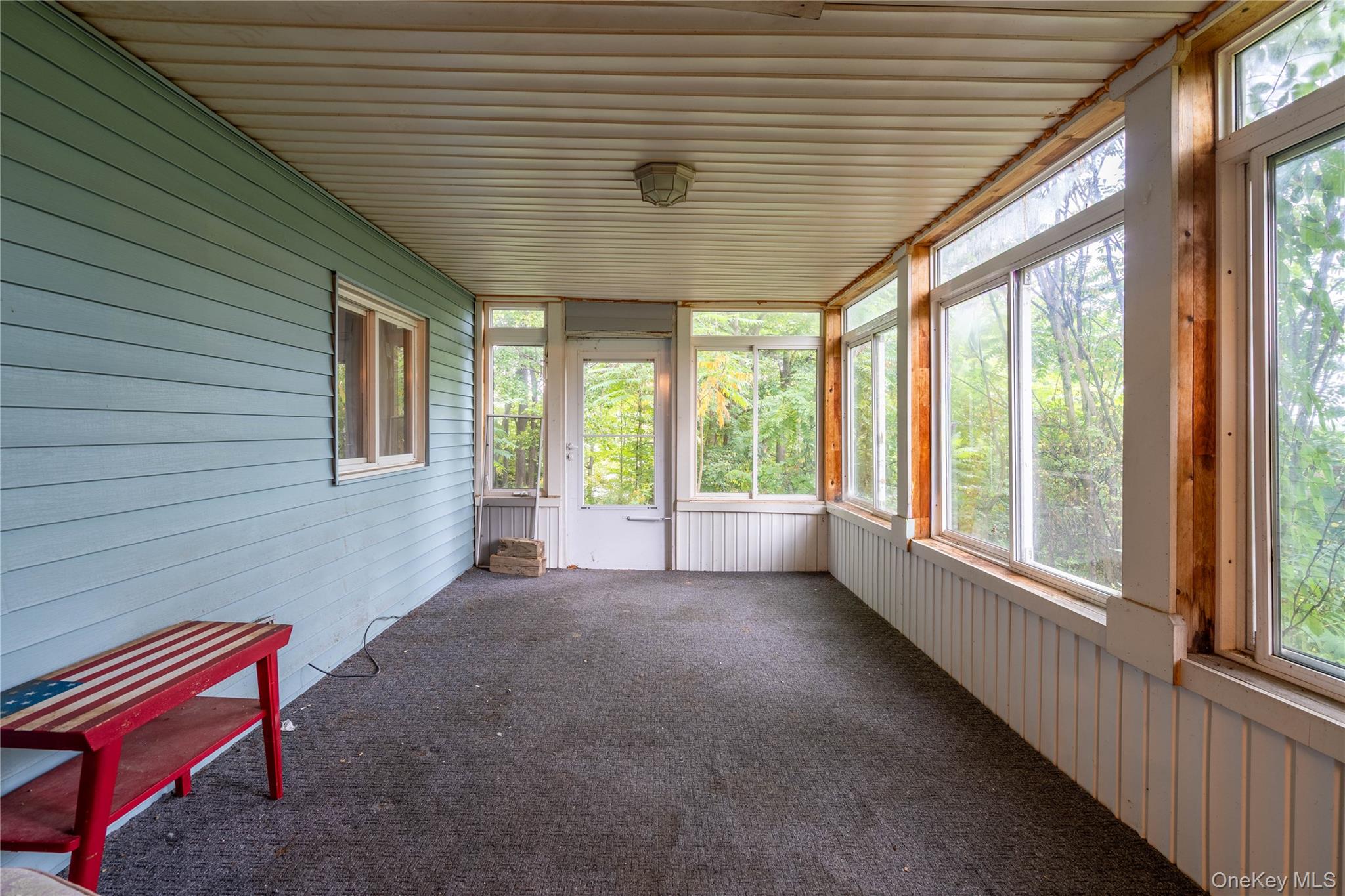 8 Edwards Lane, Marlboro, NY 12547