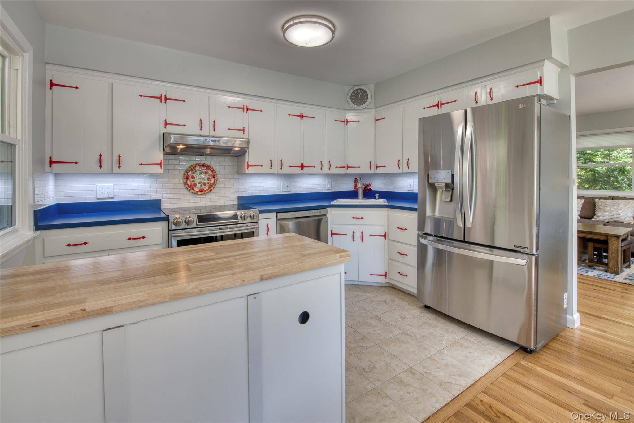 685 Greenway W, Orient, NY 11957