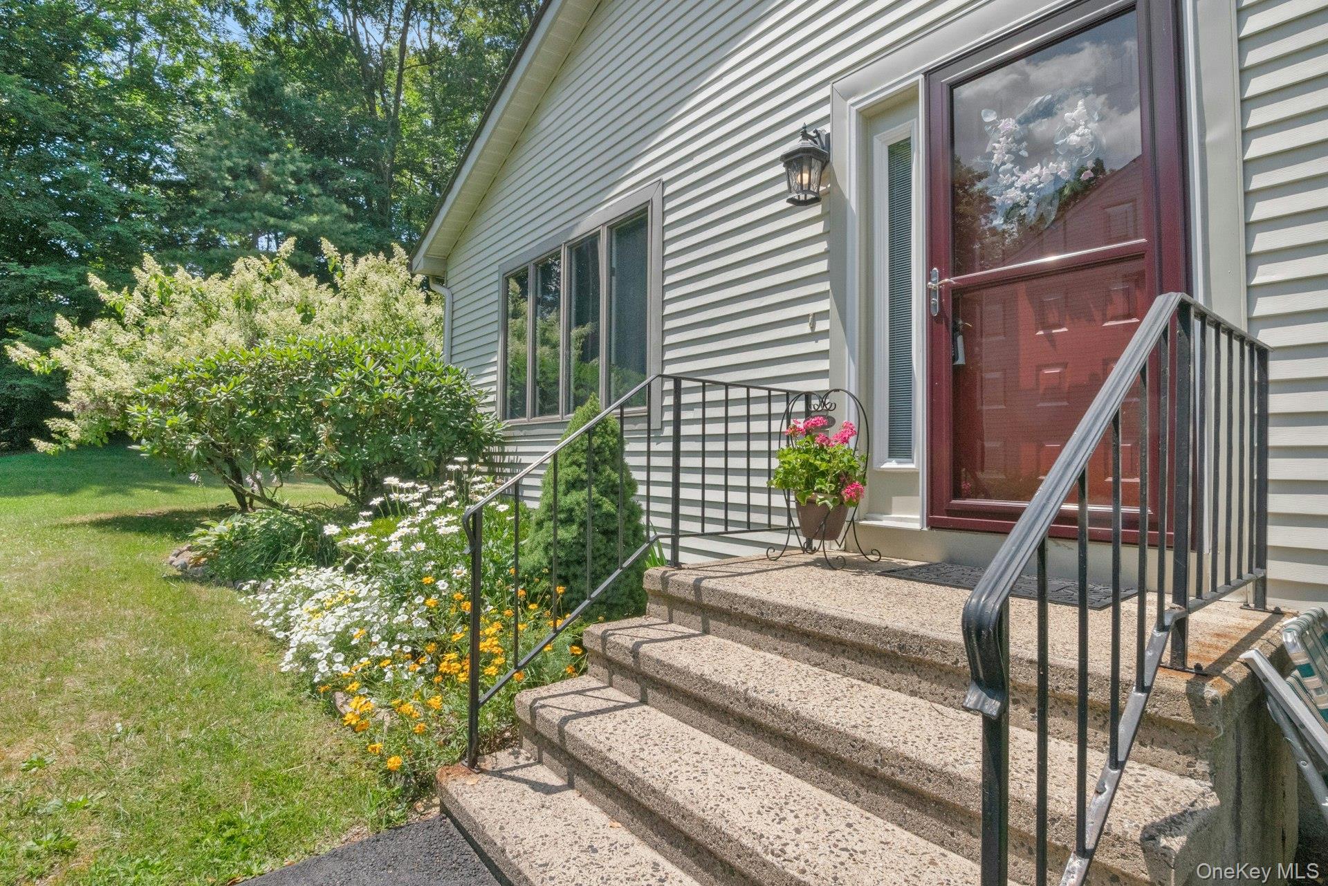 35 Krystal Drive, Somers, NY 10589