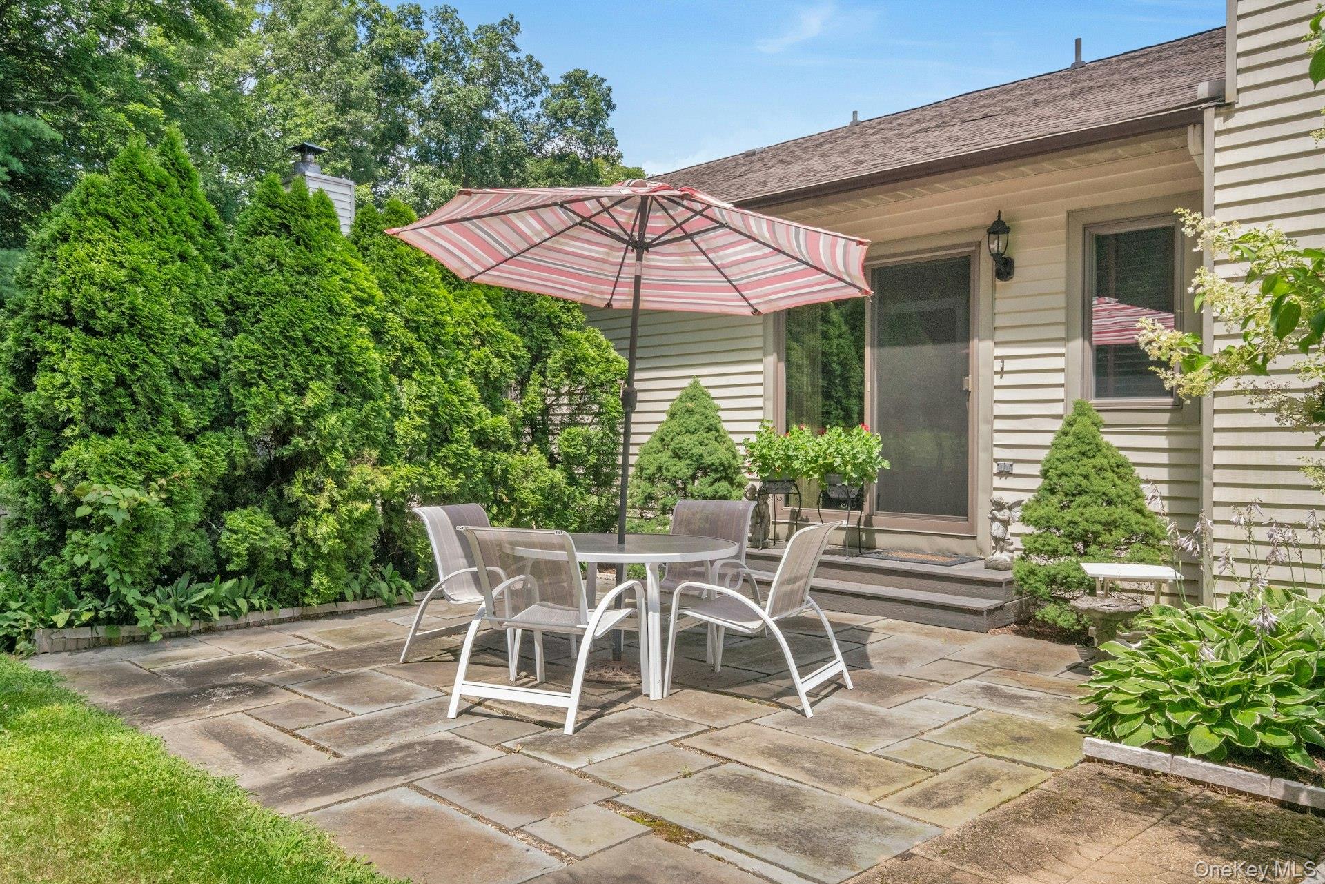 35 Krystal Drive, Somers, NY 10589