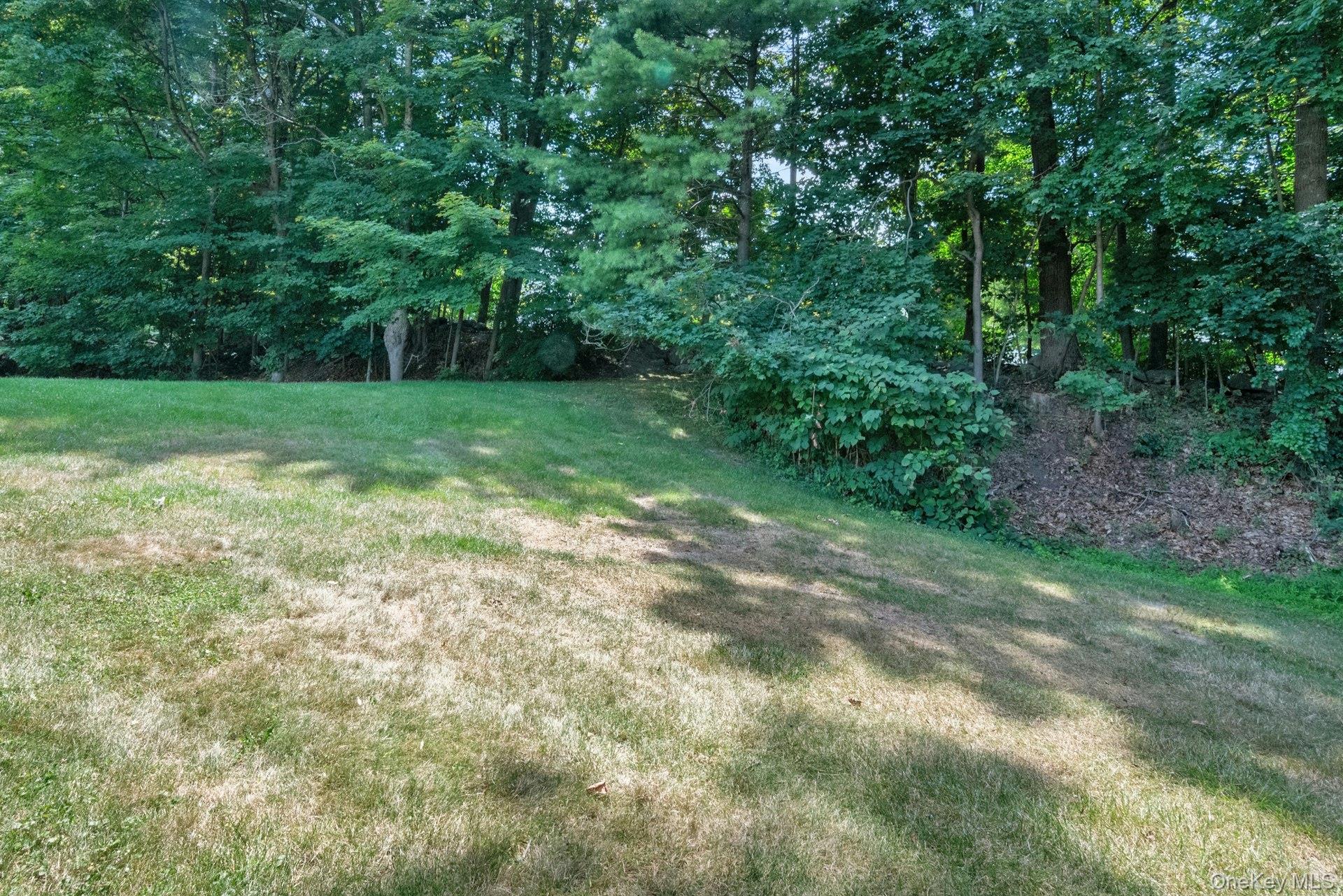 35 Krystal Drive, Somers, NY 10589