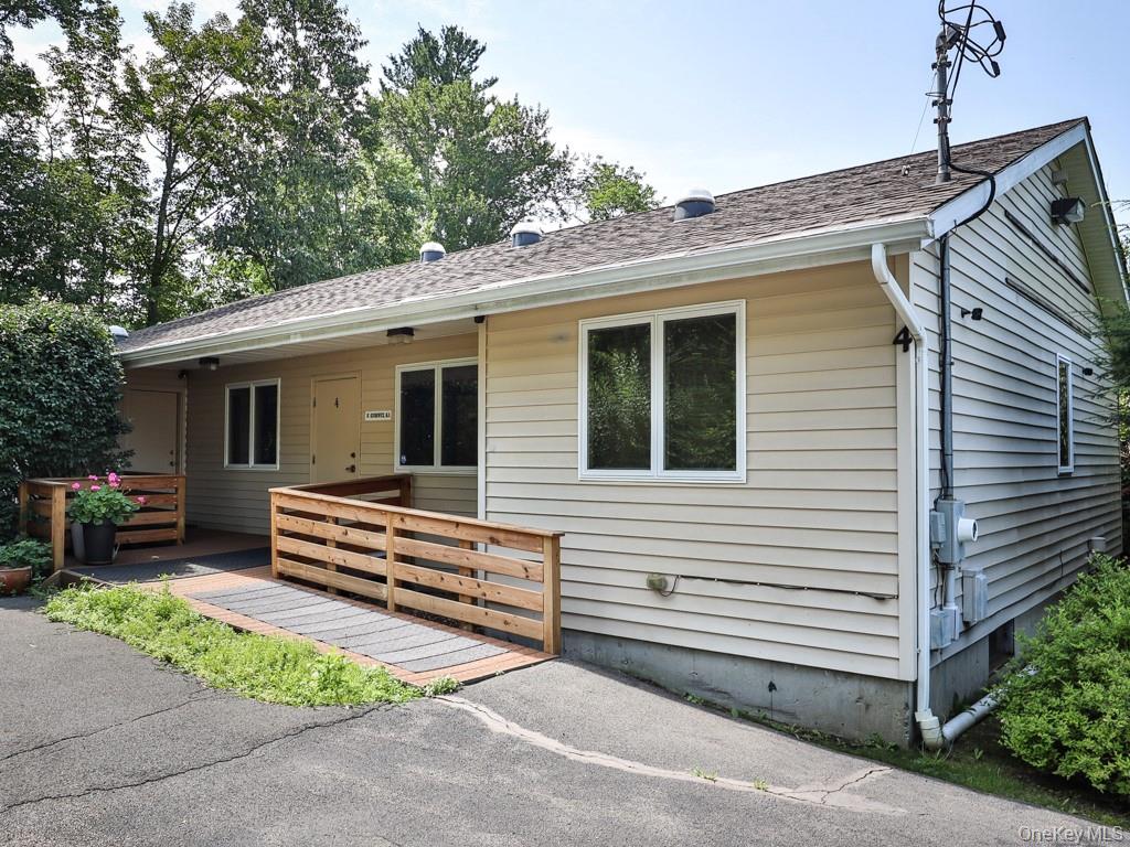 4 Lincoln Road, Fallsburg, NY 12779