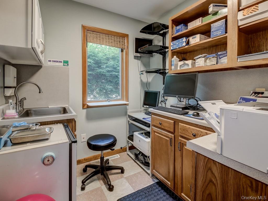 4 Lincoln Road, Fallsburg, NY 12779