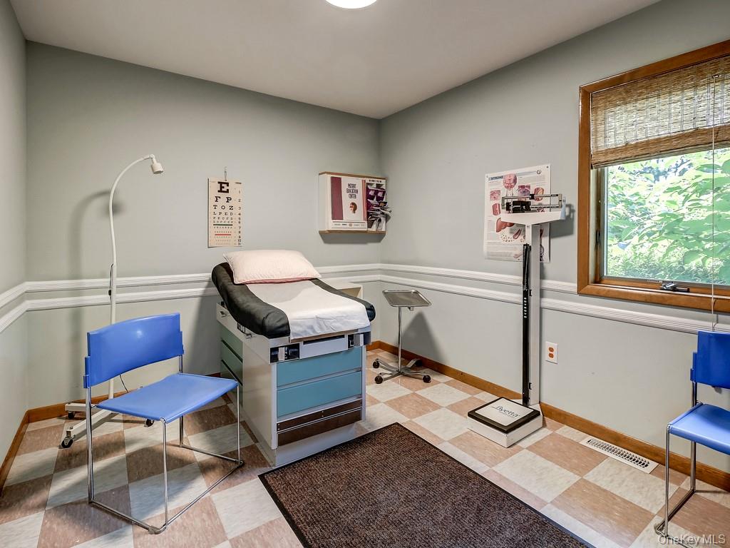 4 Lincoln Road, Fallsburg, NY 12779