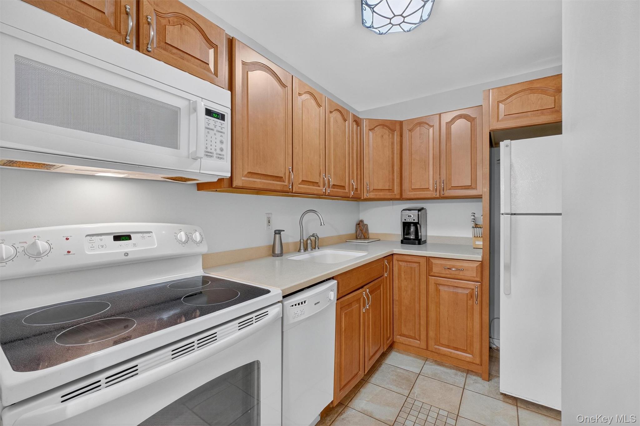 608 Covington Green Lane, Patterson, NY 12563