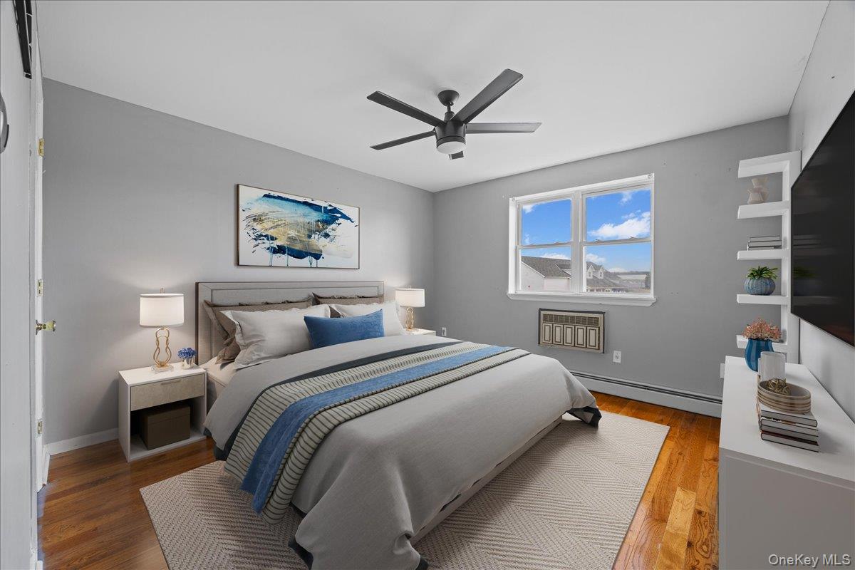 10 Pennyfield Avenue # 8B, Bronx, NY 10465