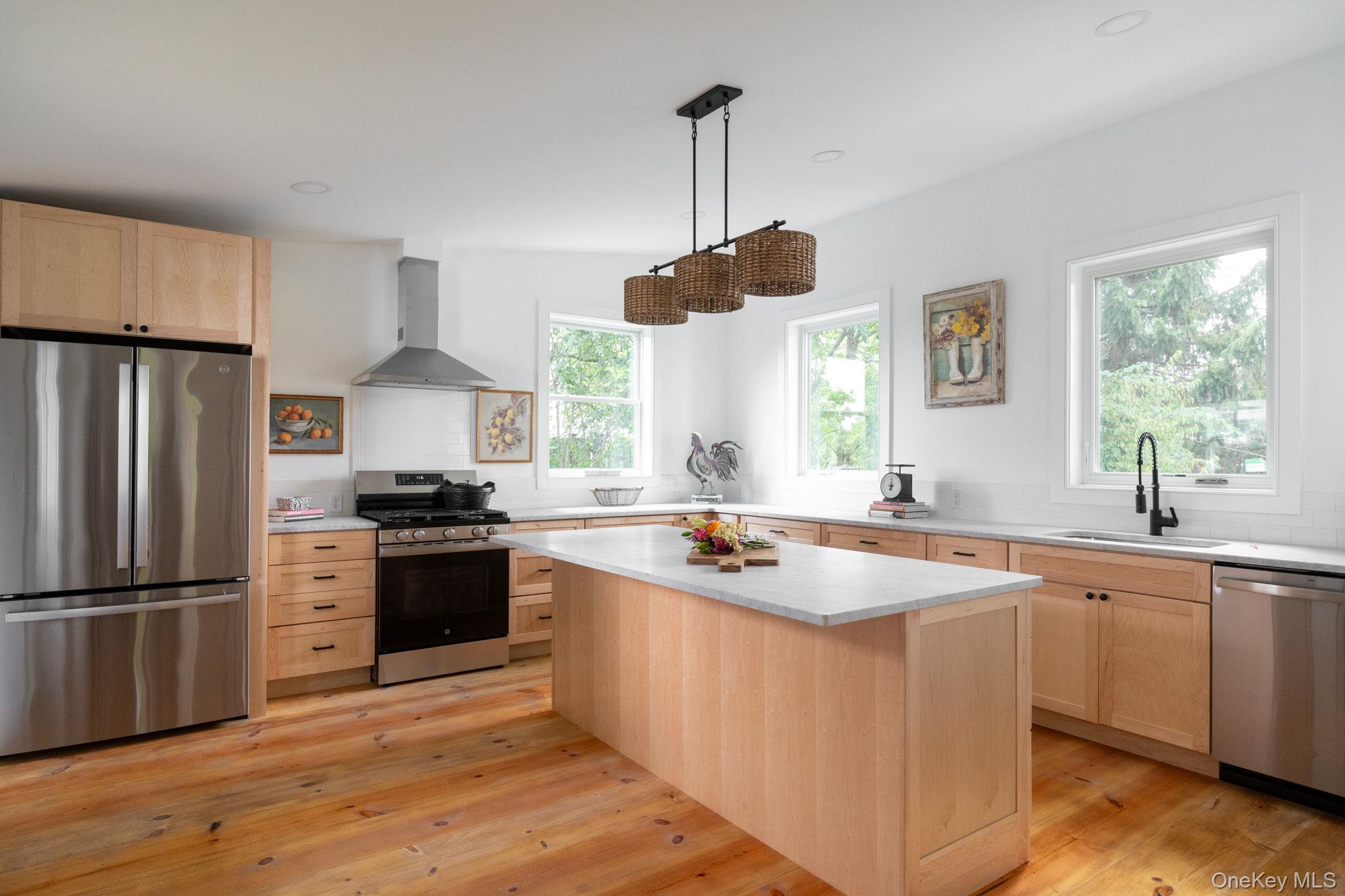 1236 County Route 6, Germantown, NY 12526