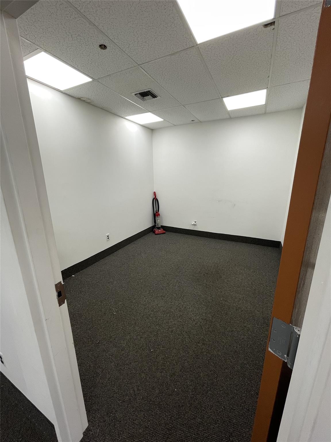 107 N Blvd # 410, Great Neck, NY 11021