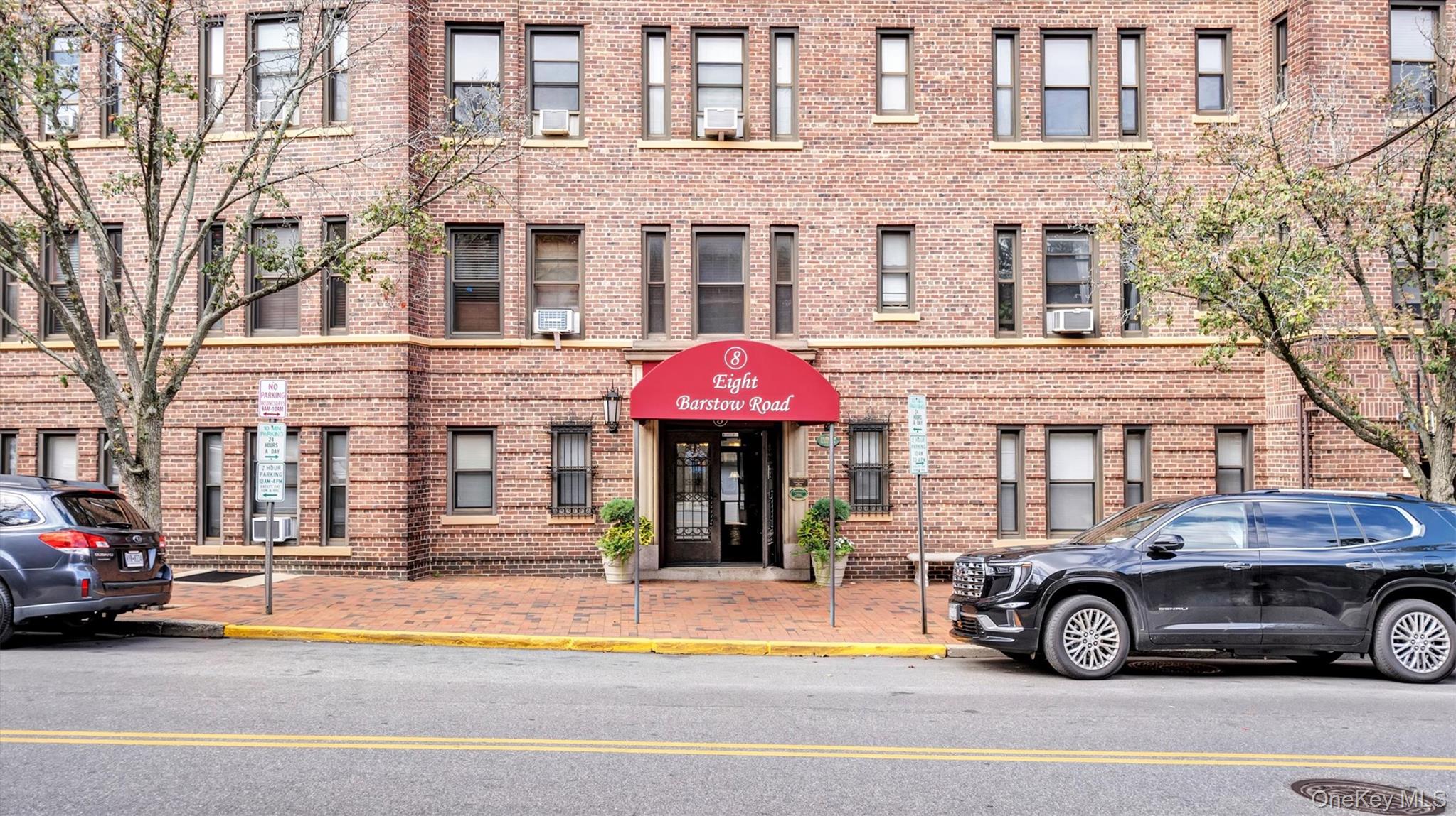 8 Barstow Road # 7H, Great Neck, NY 11021