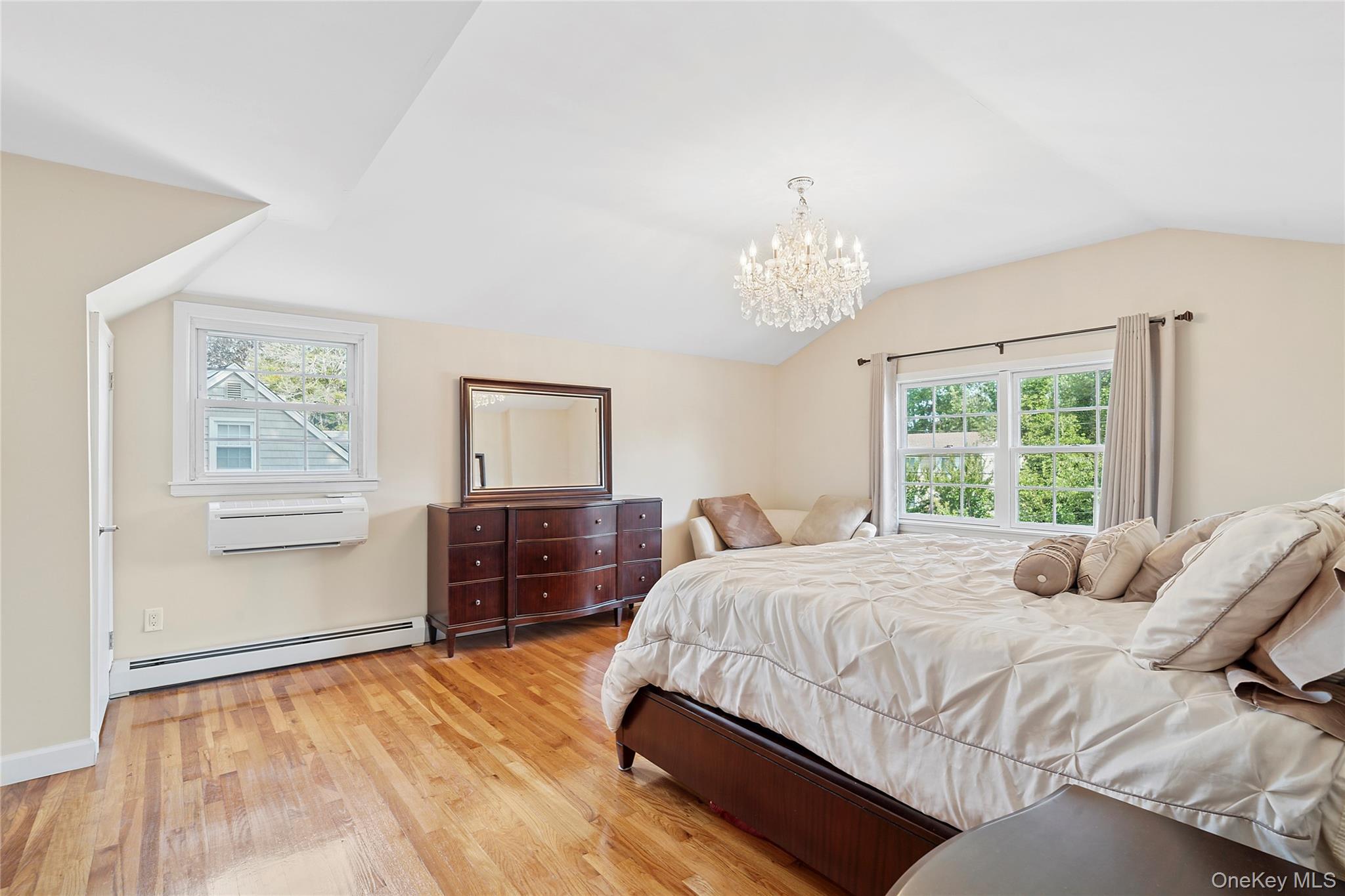 2 Ross Road, Babylon, NY 11702