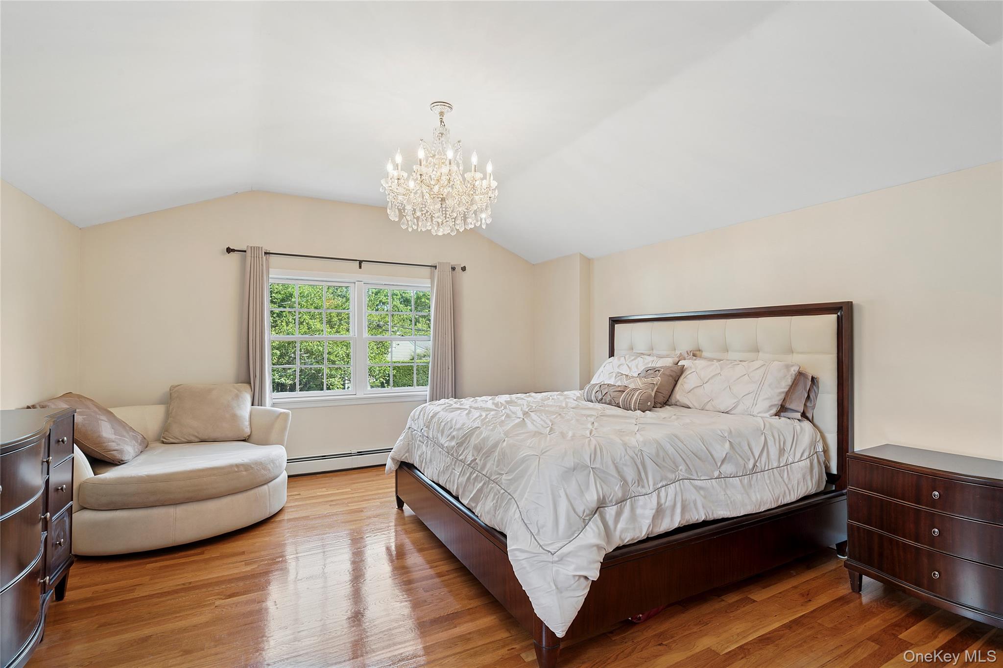 2 Ross Road, Babylon, NY 11702