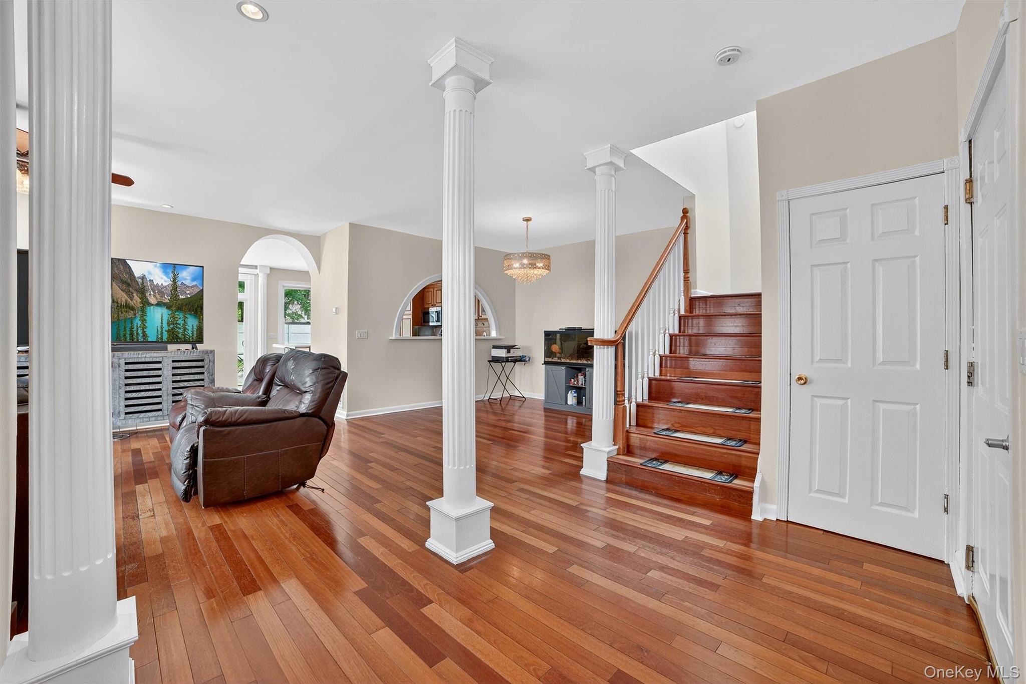 11 Scofield Court, Peekskill, NY 10566