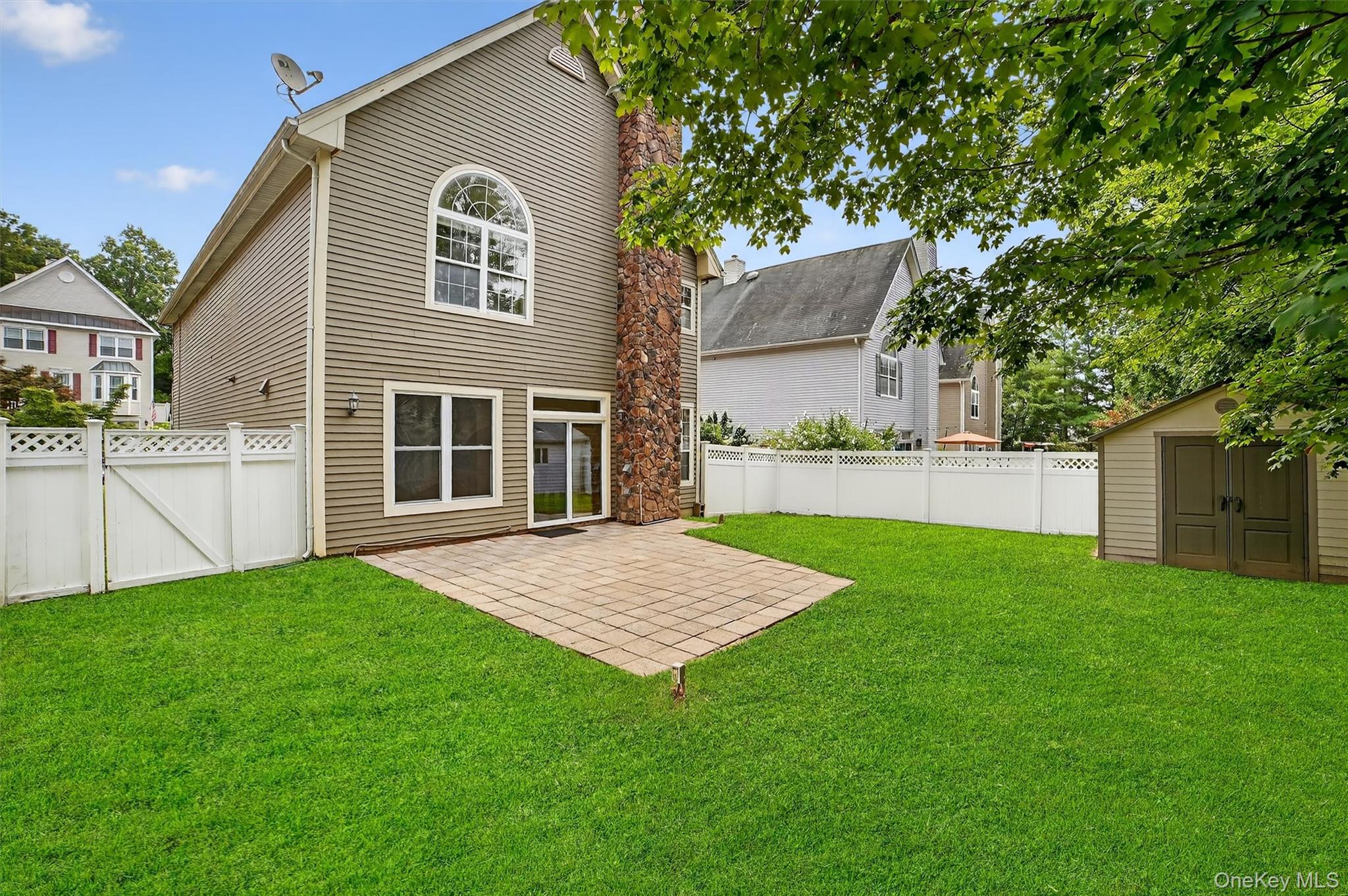 11 Scofield Court, Peekskill, NY 10566