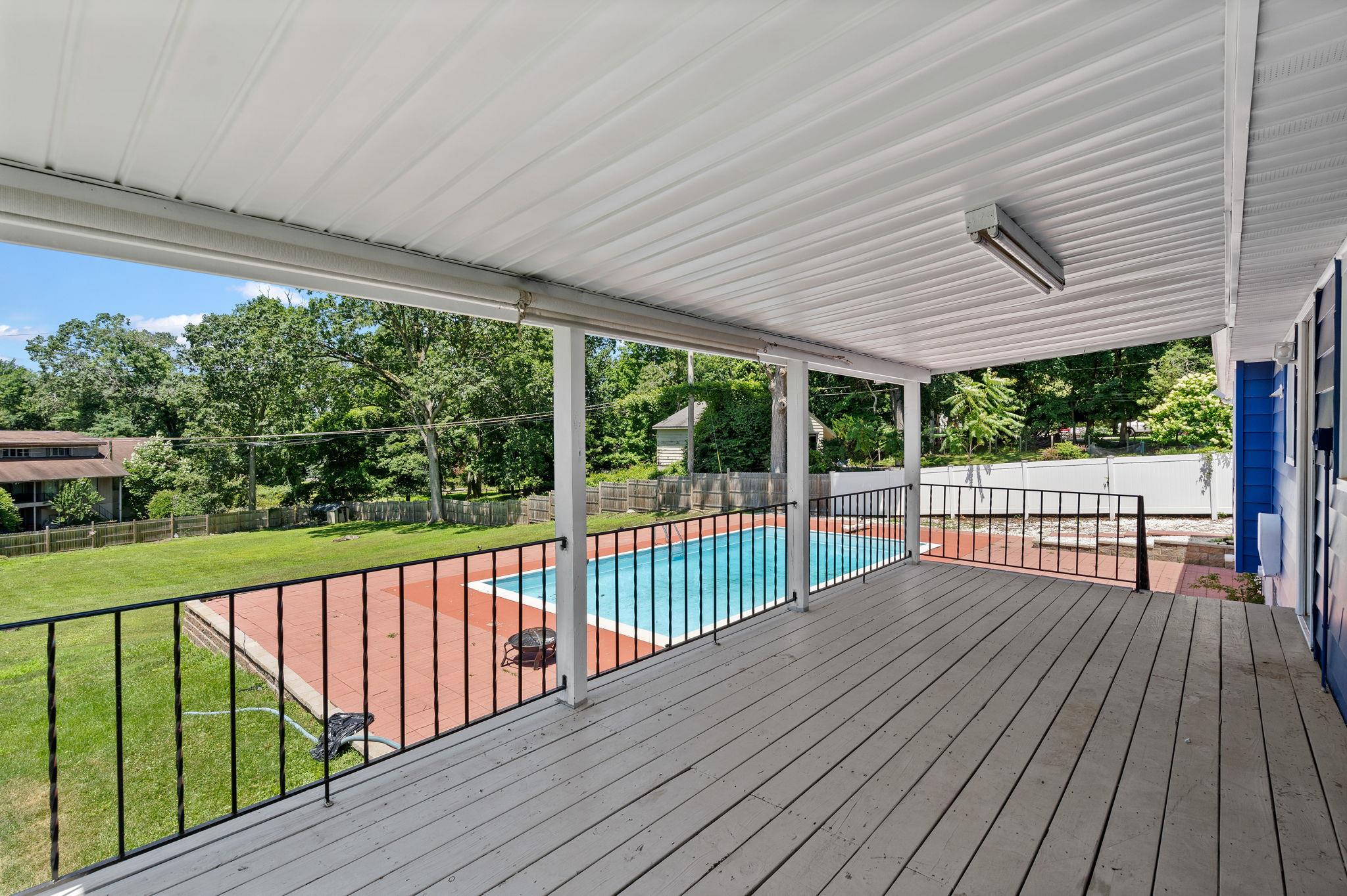 51 Loockerman Avenue, Poughkeepsie, NY 12601